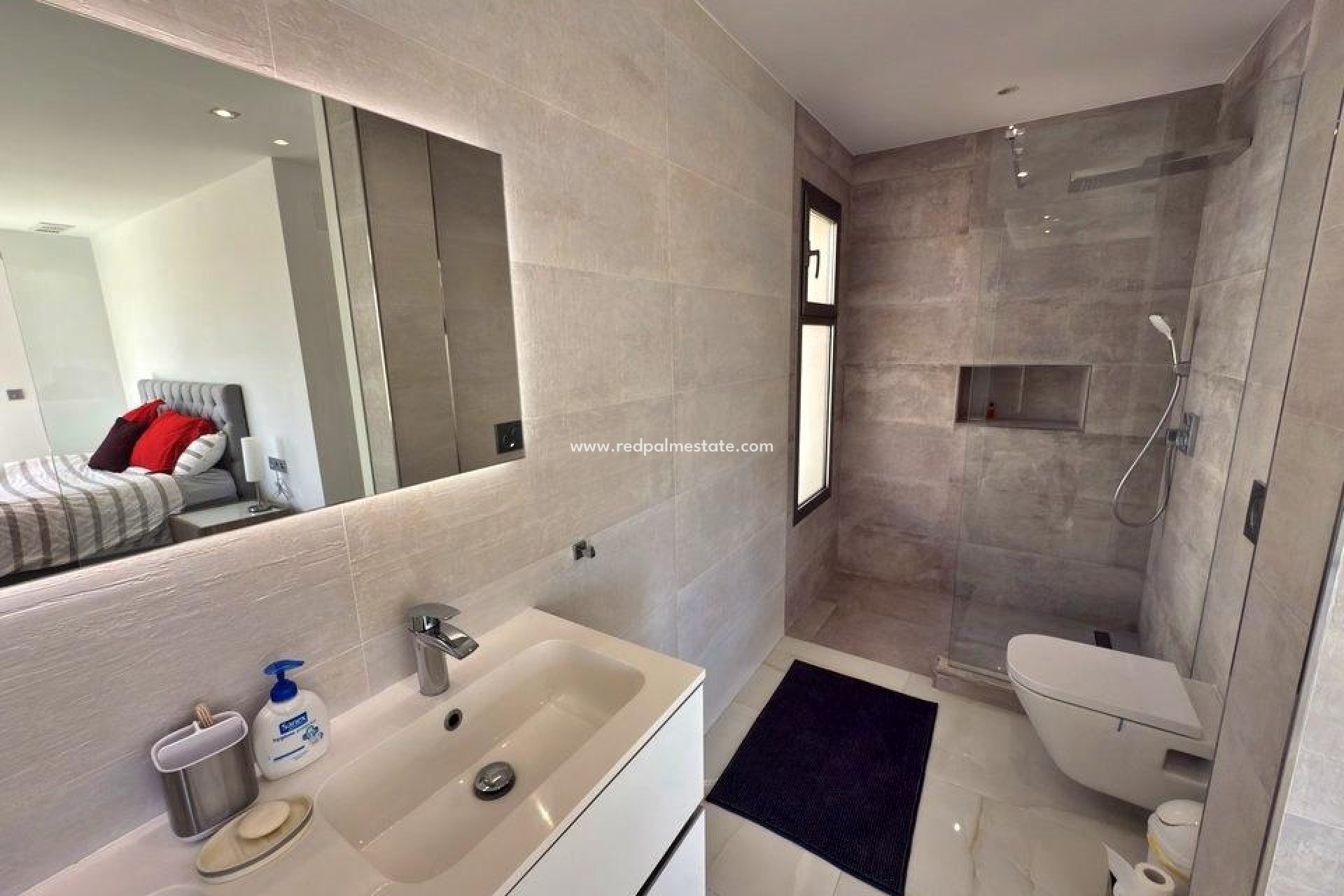 Återförsäljning - Villa -
Orihuela Costa - Villamartín