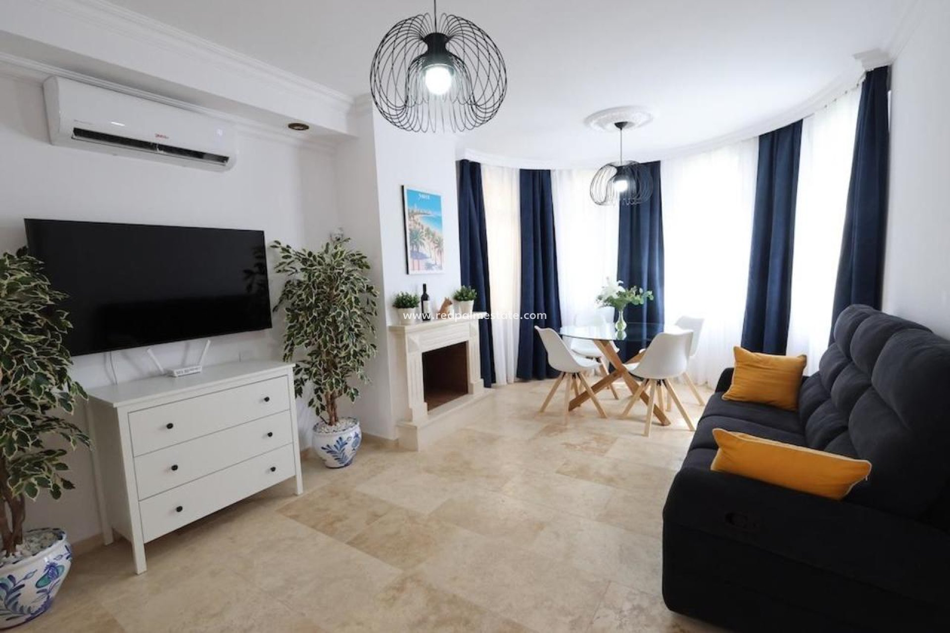 Återförsäljning - Villa -
Orihuela Costa - Villamartín