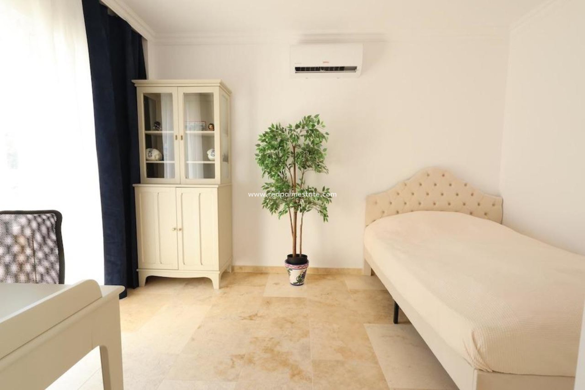 Återförsäljning - Villa -
Orihuela Costa - Villamartín