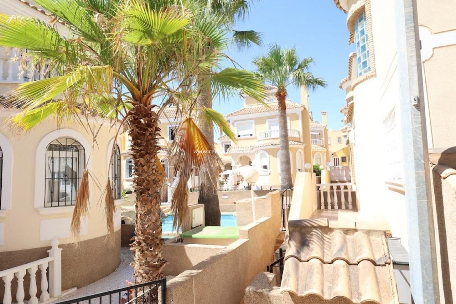 Återförsäljning - Villa -
Orihuela Costa - Villamartín