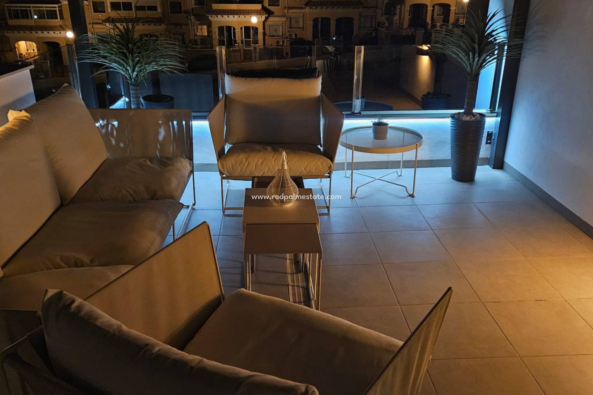 Återförsäljning - Villa -
Orihuela Costa - Villamartín