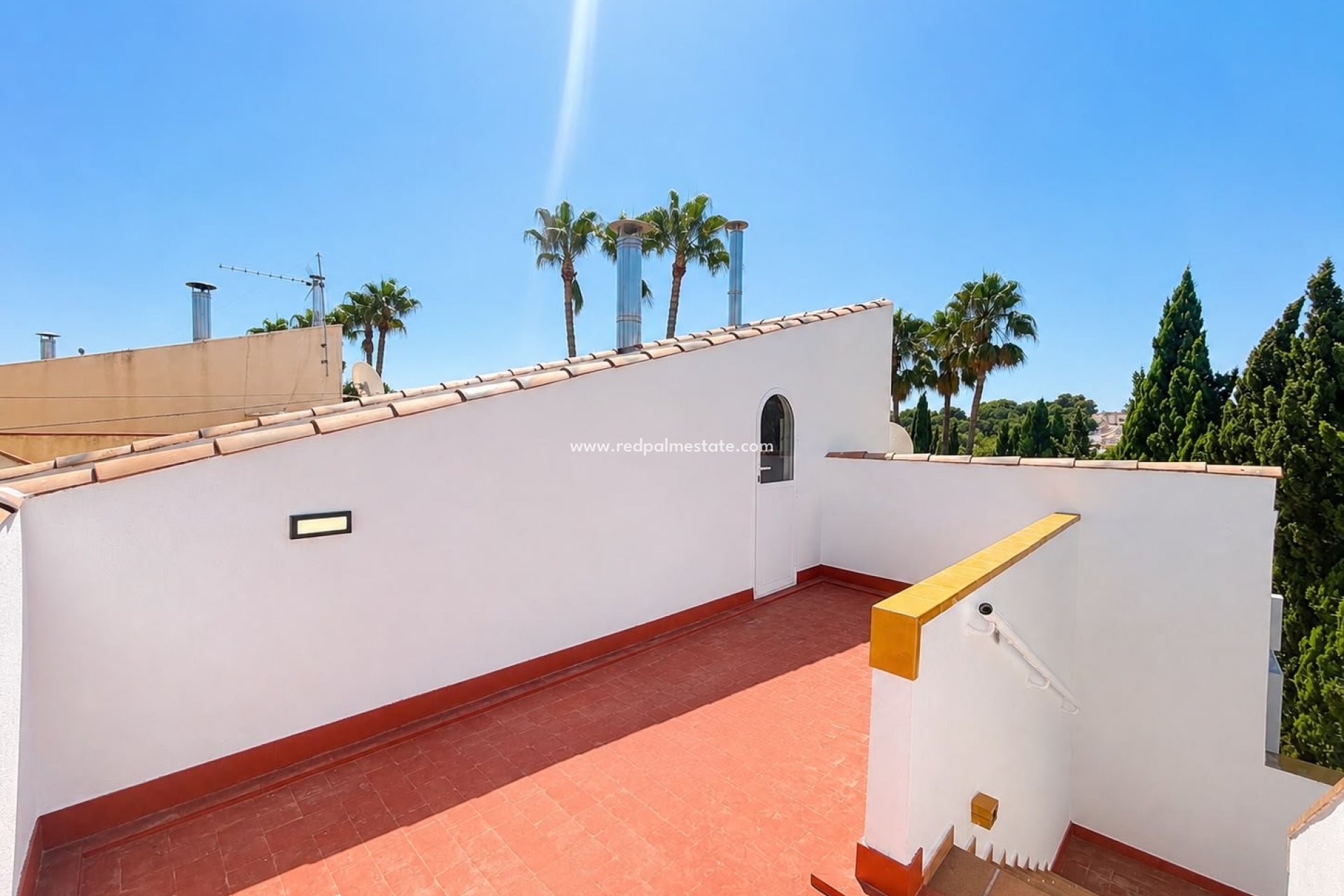Återförsäljning - Villa -
Orihuela Costa - Villamartín