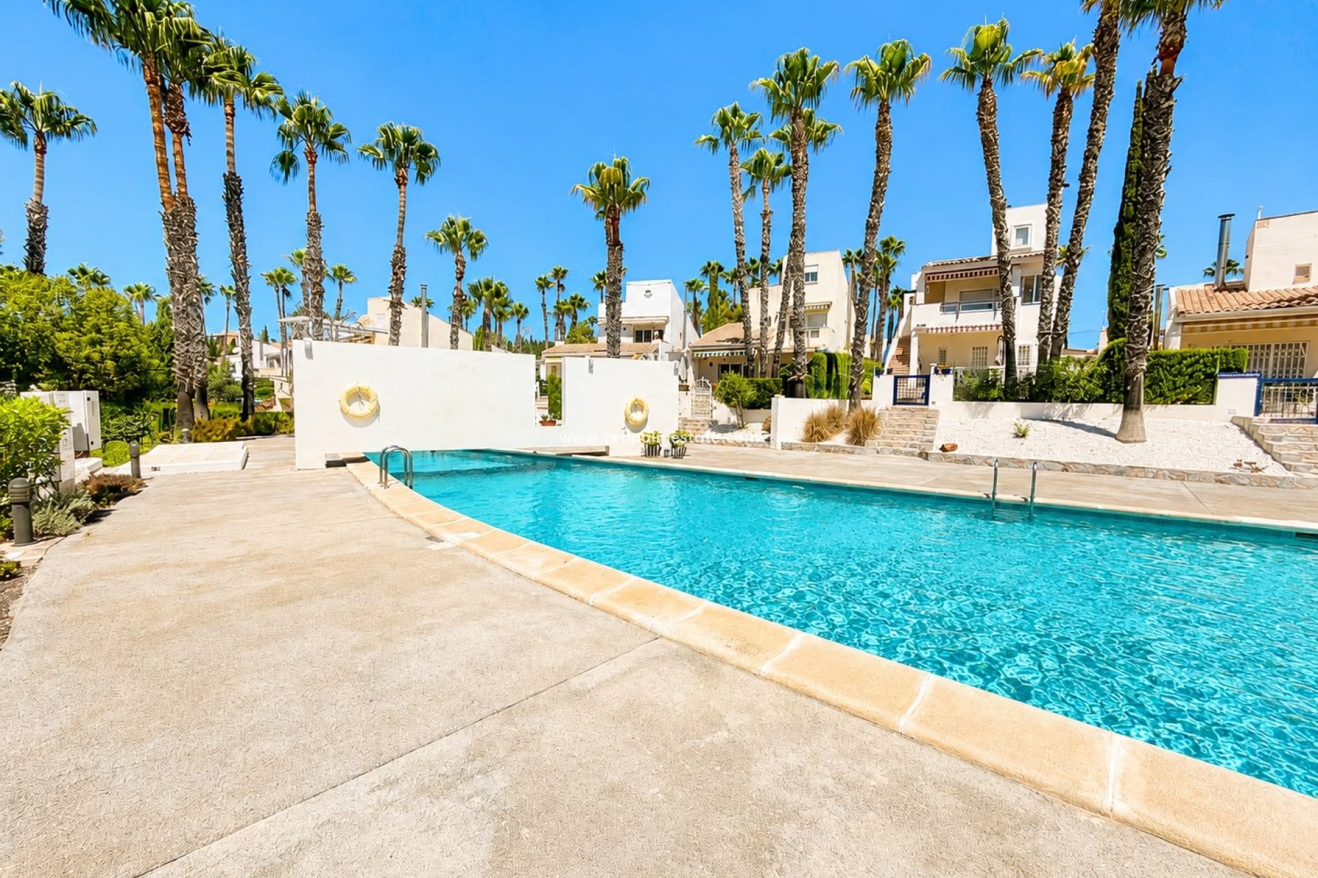 Återförsäljning - Villa -
Orihuela Costa - Villamartín