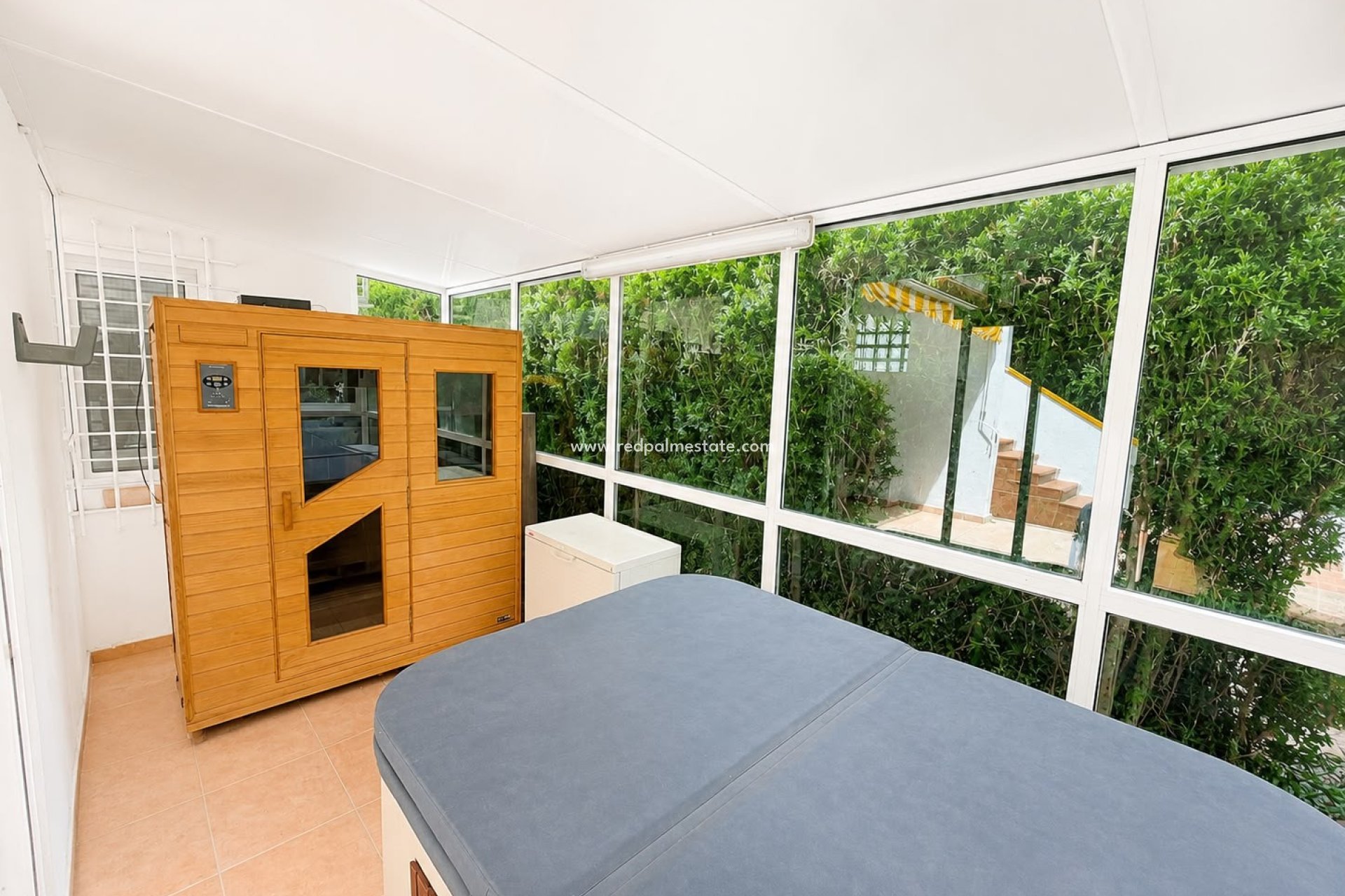 Återförsäljning - Villa -
Orihuela Costa - Villamartín