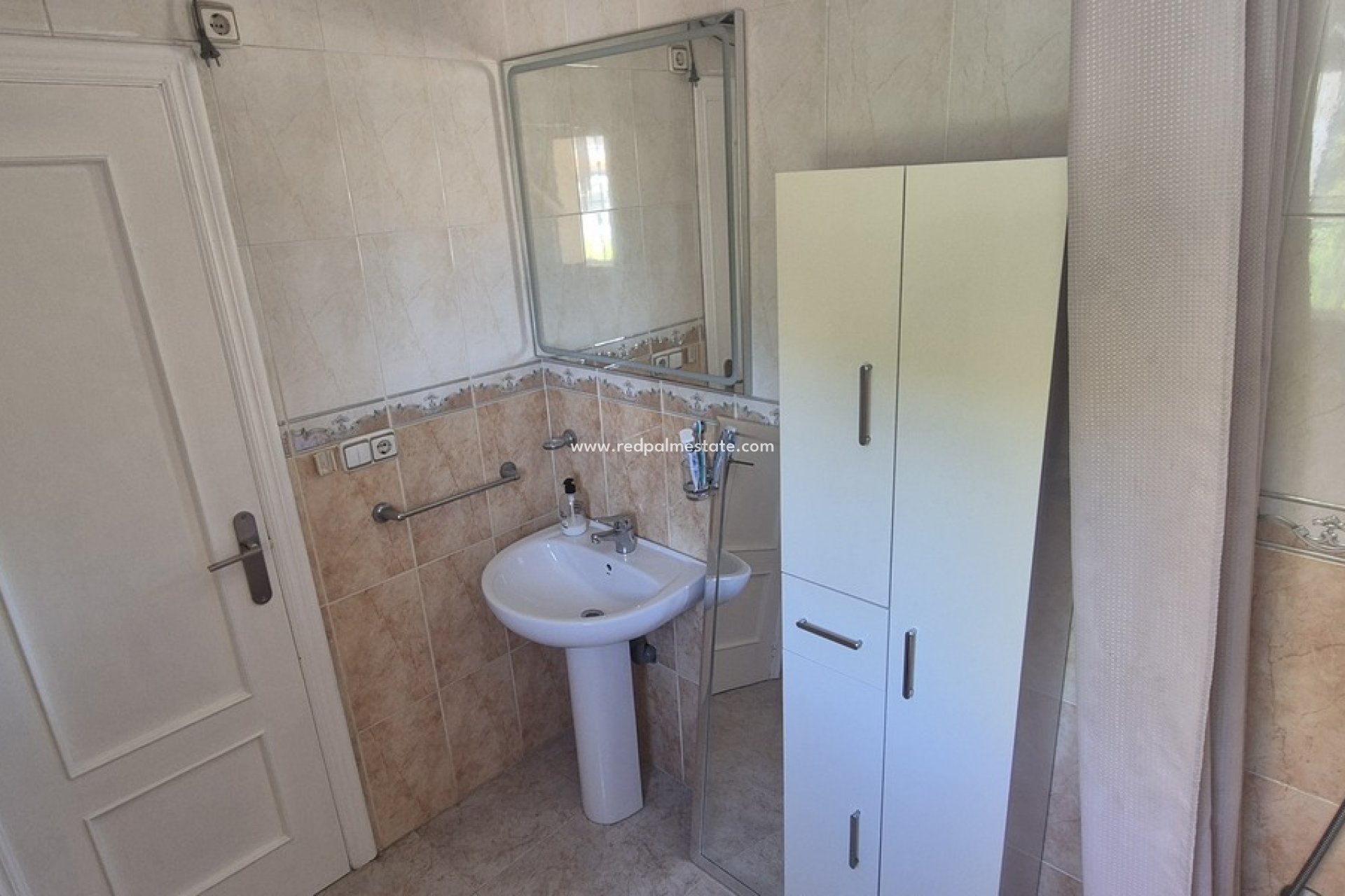 Återförsäljning - Villa -
Orihuela Costa - Villamartín