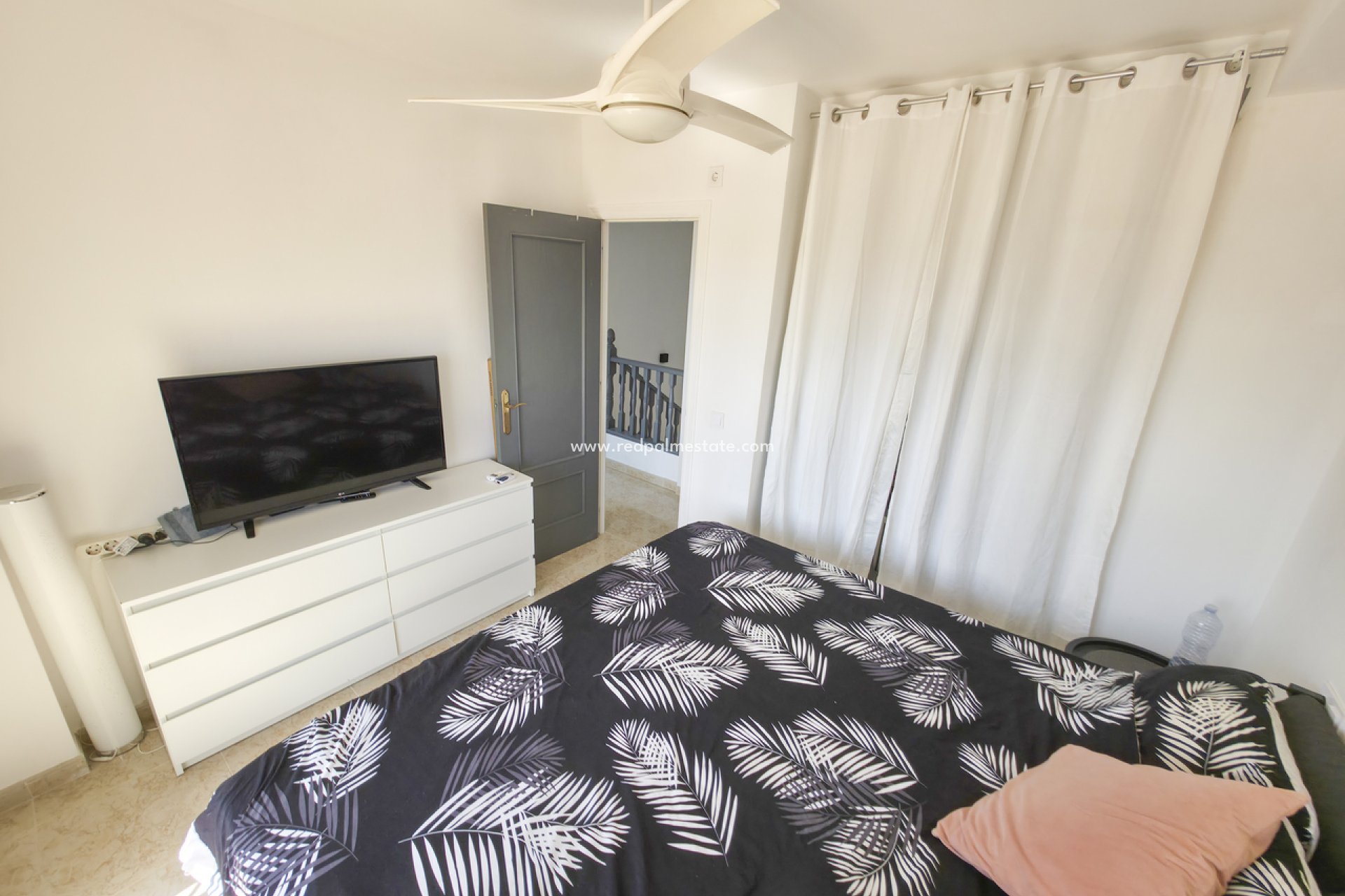 Återförsäljning - Villa -
Orihuela Costa - Villamartín