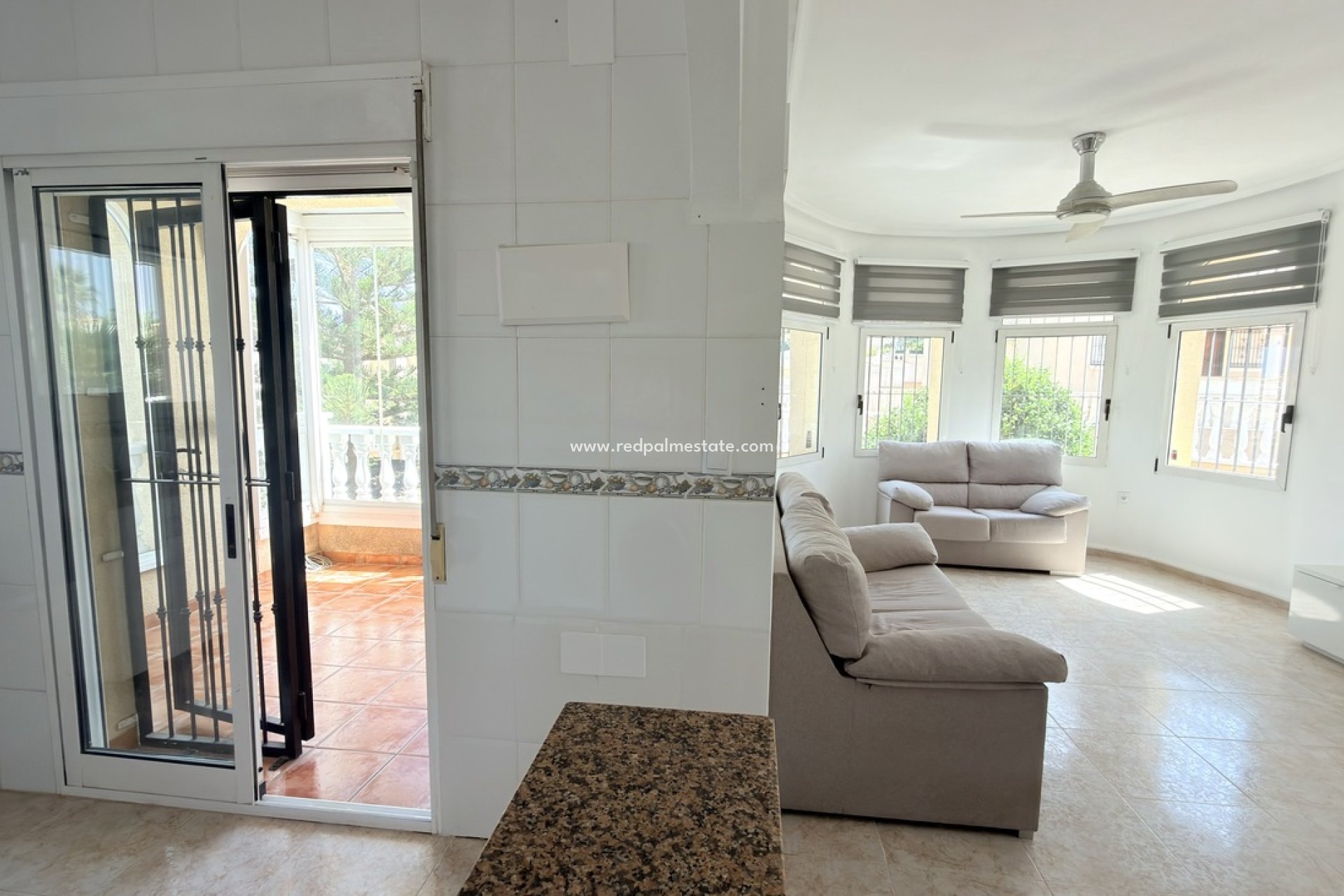 Återförsäljning - Villa -
Orihuela Costa - Villamartín
