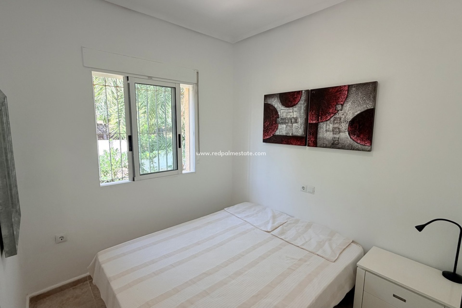 Återförsäljning - Villa -
Orihuela Costa - Villamartín
