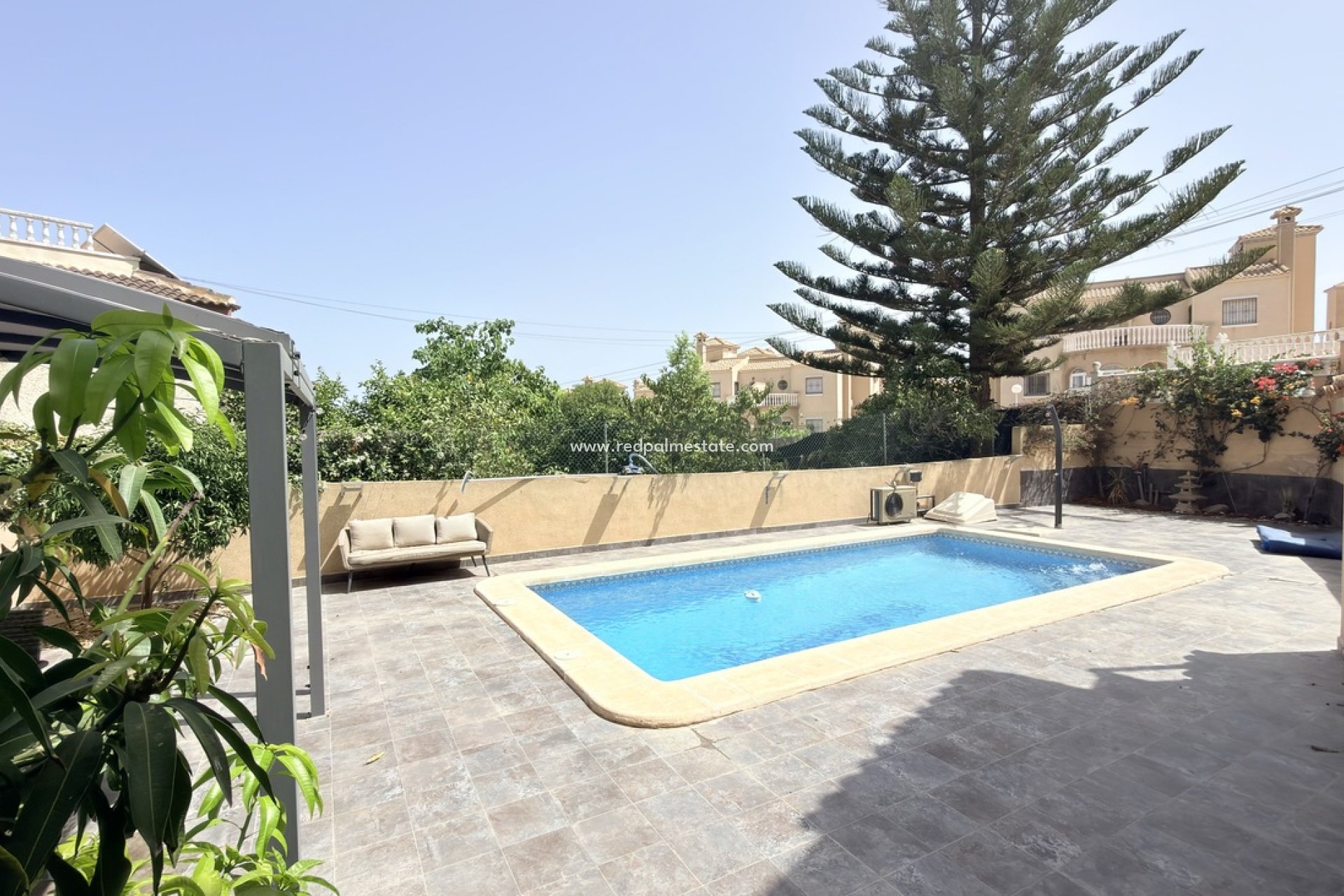 Återförsäljning - Villa -
Orihuela Costa - Villamartín
