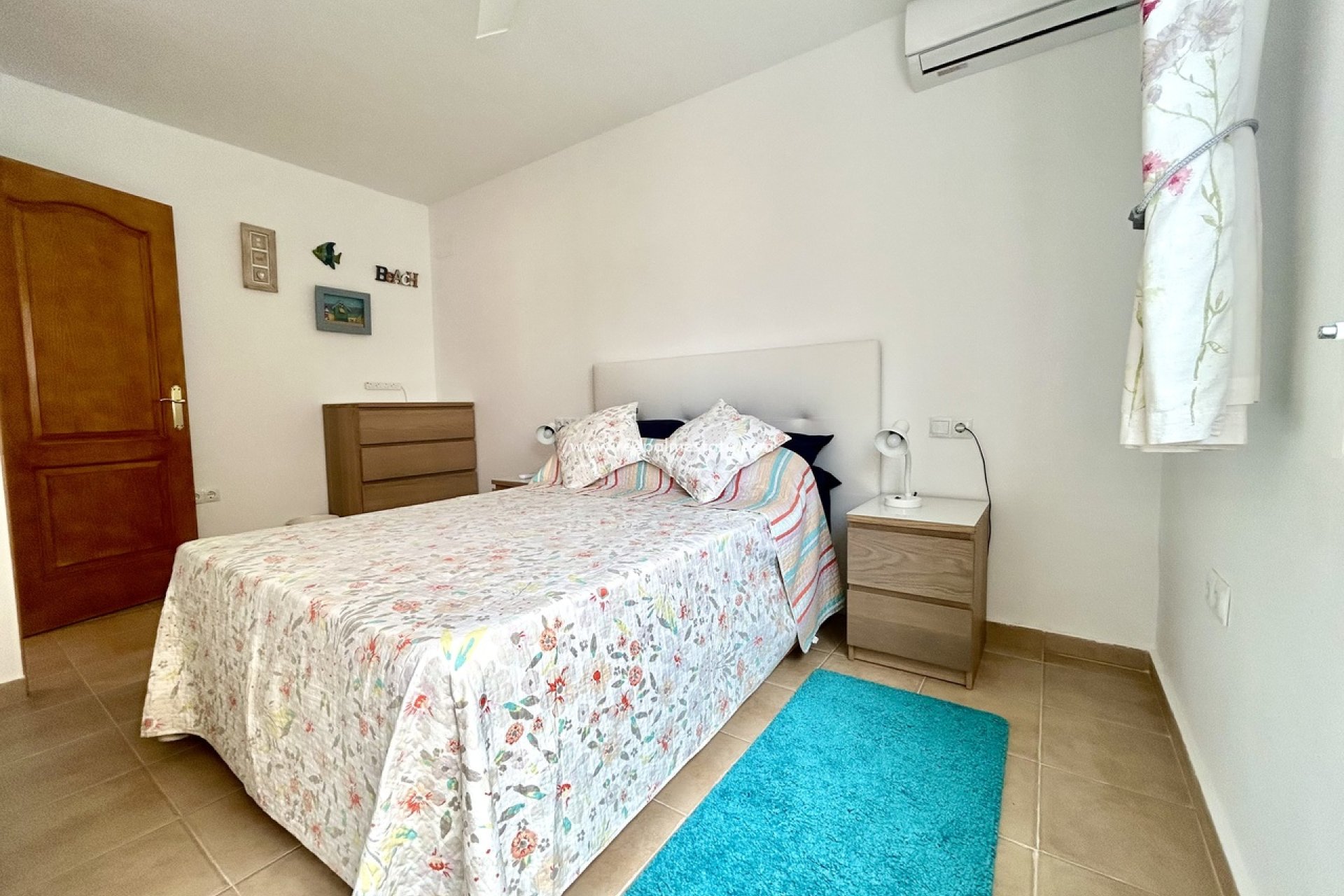 Återförsäljning - Villa -
Orihuela Costa - Villamartín