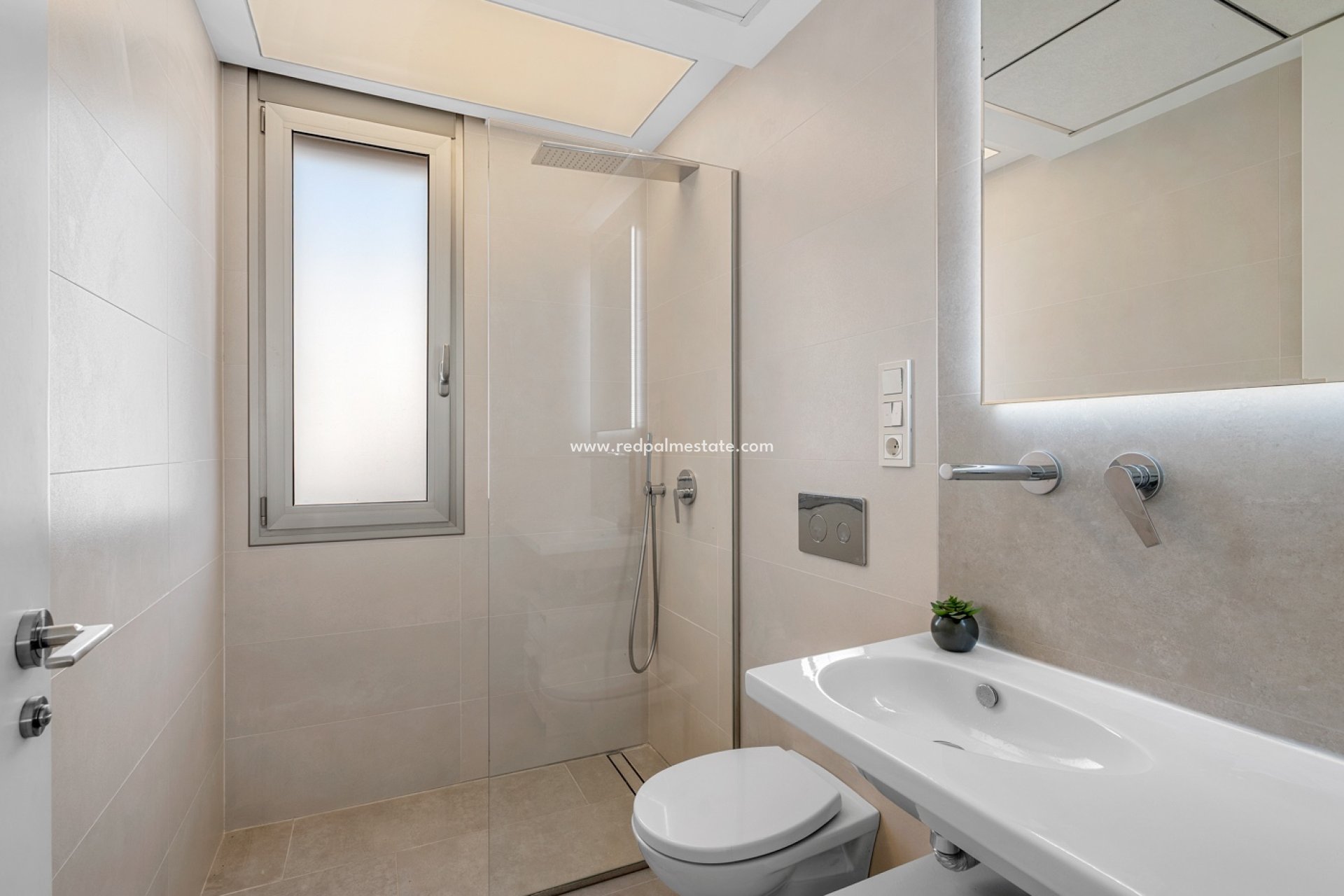 Återförsäljning - Villa -
Orihuela Costa - Villamartín