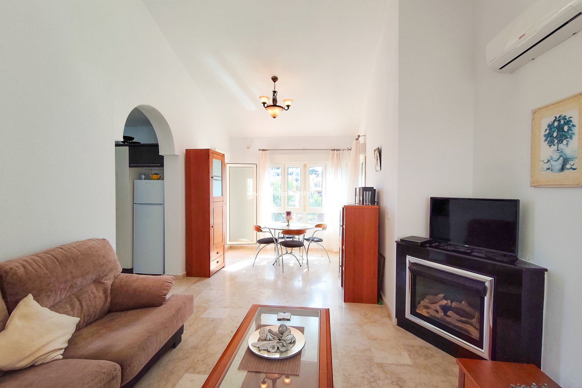 Återförsäljning - Villa -
Orihuela Costa - Villamartín