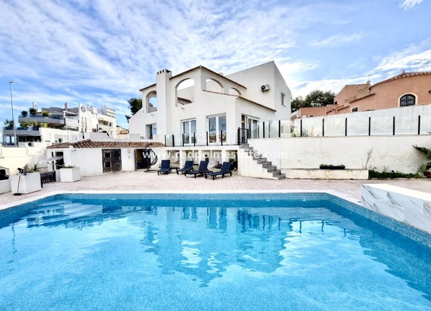 Återförsäljning - Villa -
Orihuela Costa - Villamartín