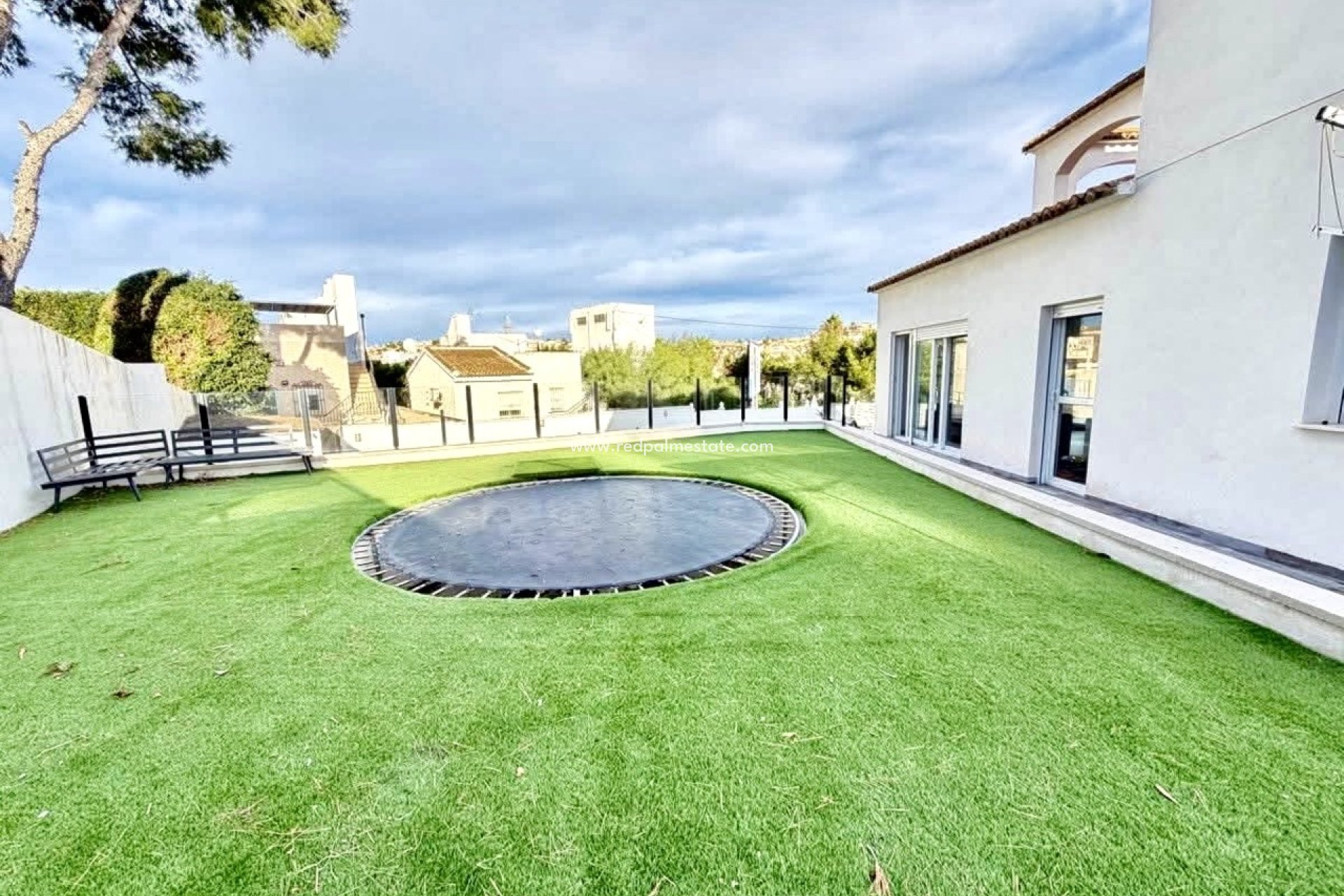 Återförsäljning - Villa -
Orihuela Costa - Villamartín