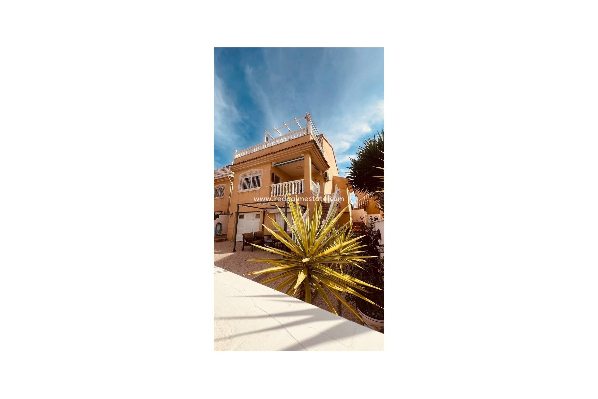 Återförsäljning - Villa -
Orihuela Costa - Villamartín