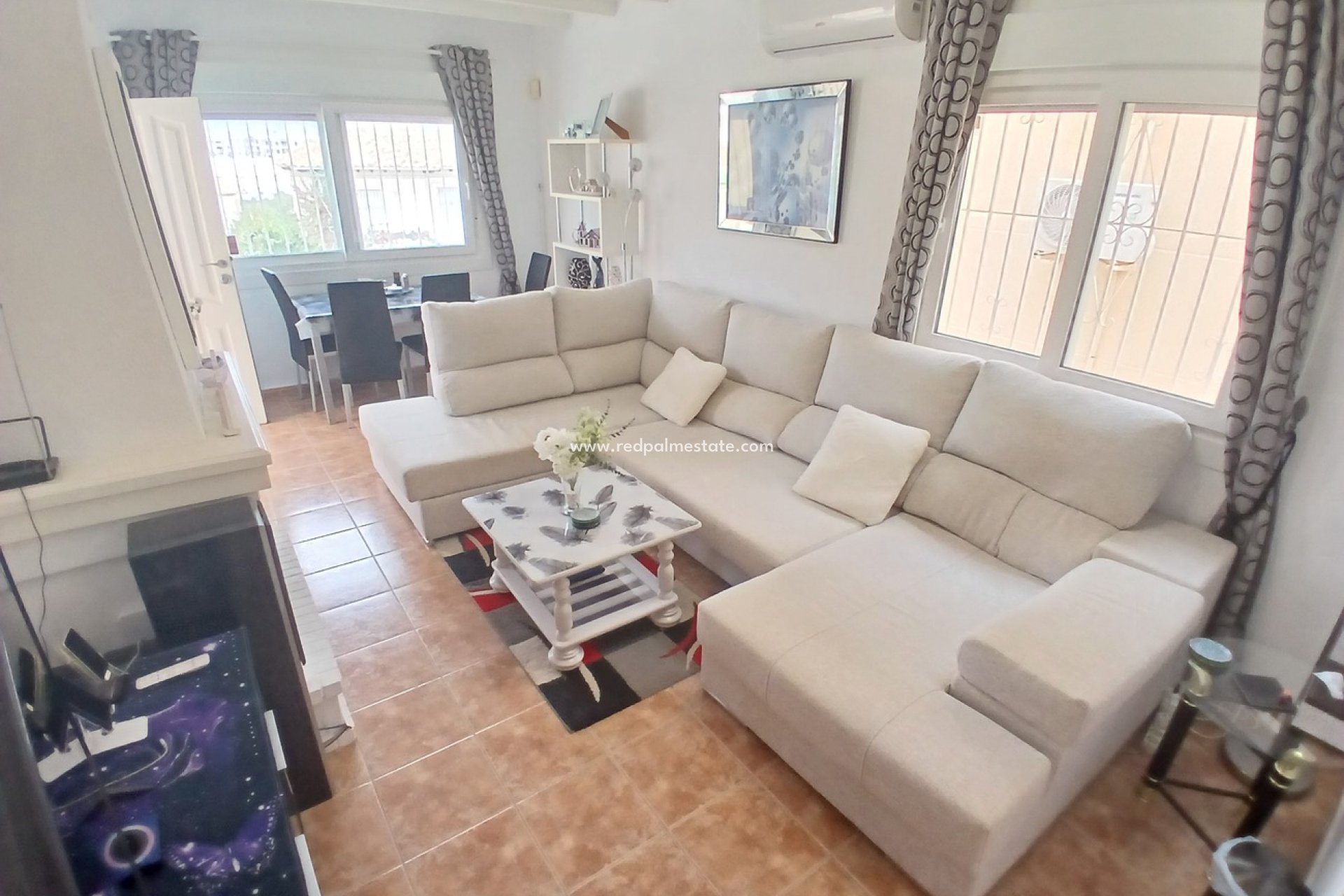 Återförsäljning - Villa -
Orihuela Costa - Villamartín
