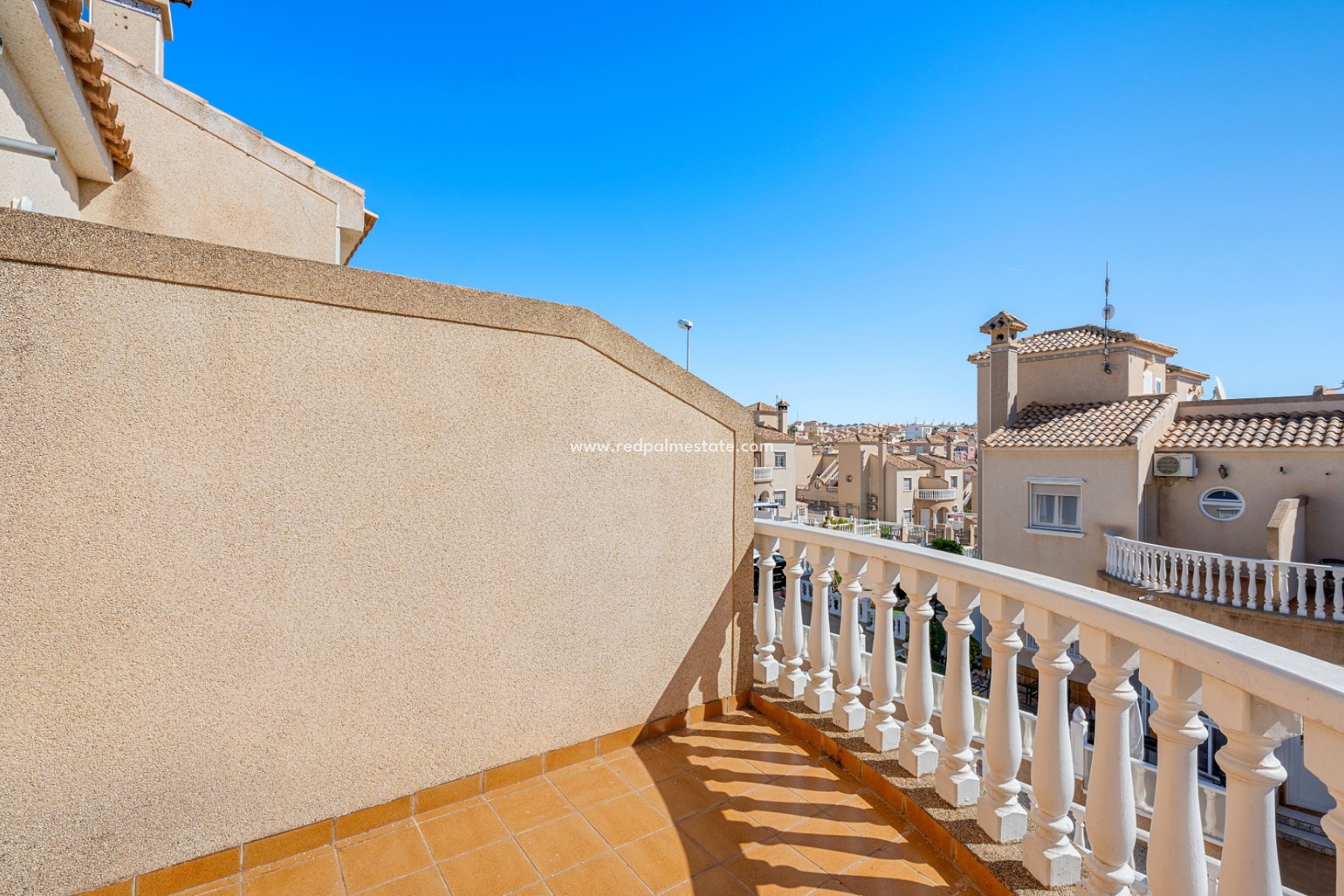 Återförsäljning - Villa -
Orihuela Costa - Villamartín