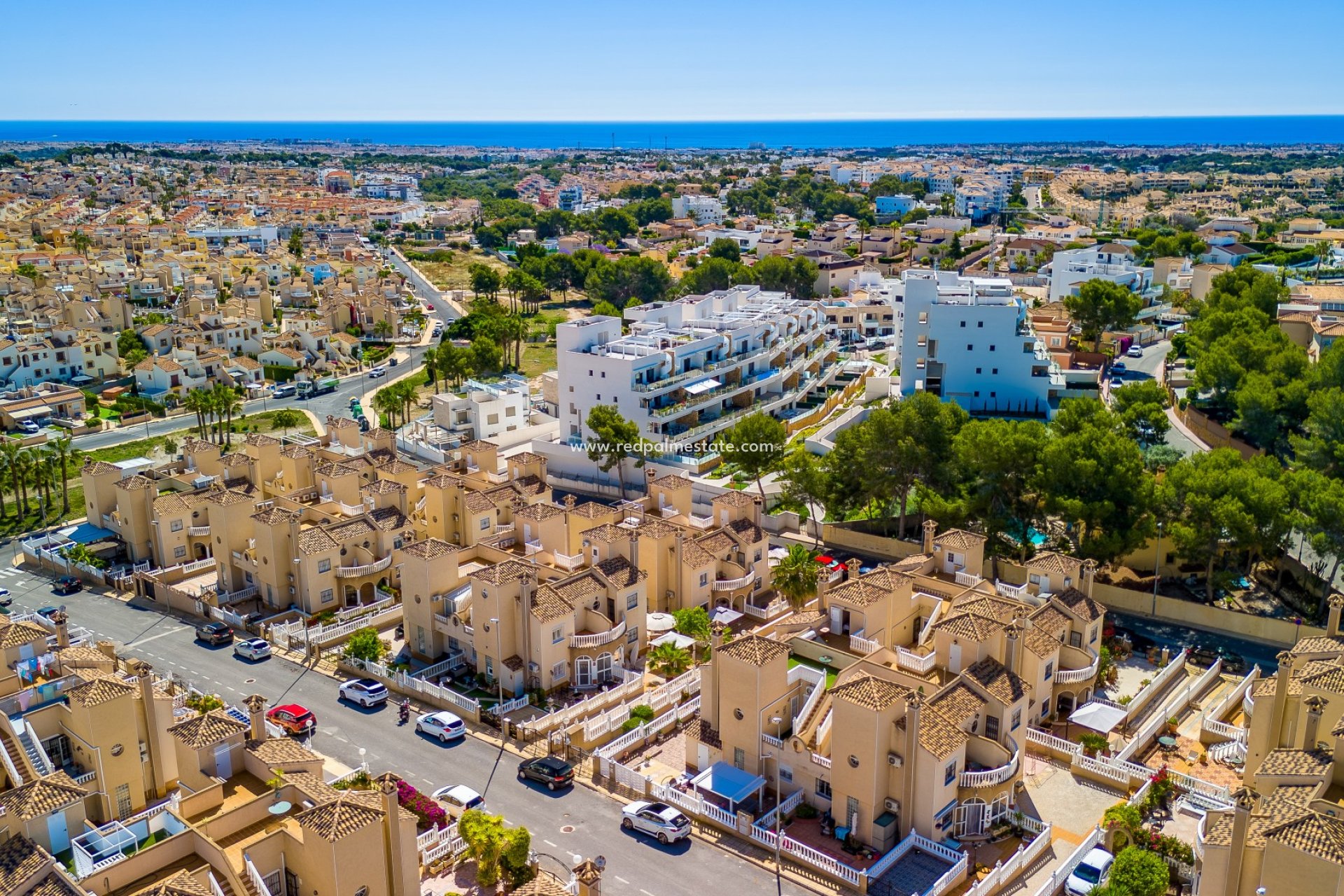 Återförsäljning - Villa -
Orihuela Costa - Villamartín