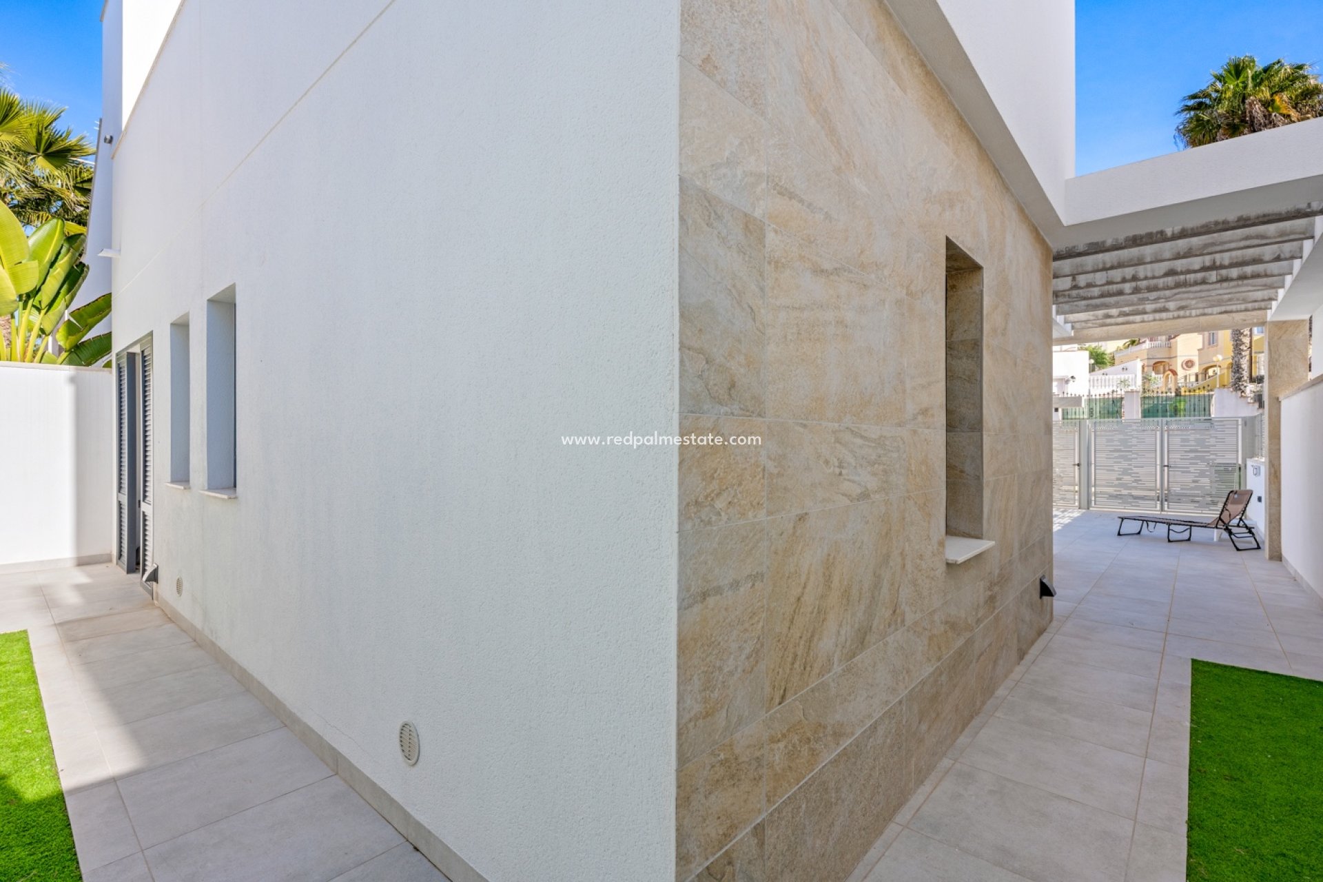 Återförsäljning - Villa -
Orihuela Costa - Villamartín