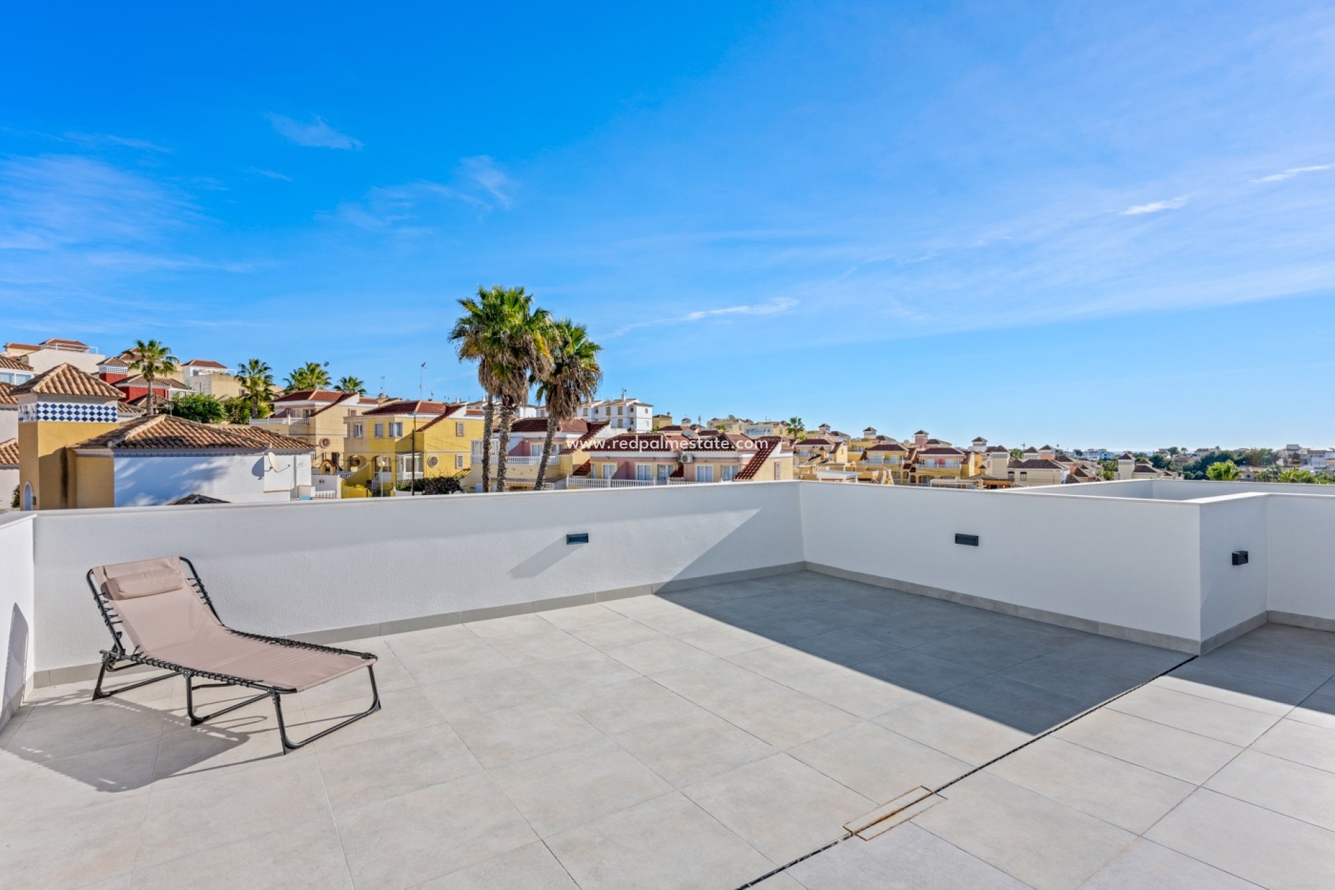 Återförsäljning - Villa -
Orihuela Costa - Villamartín