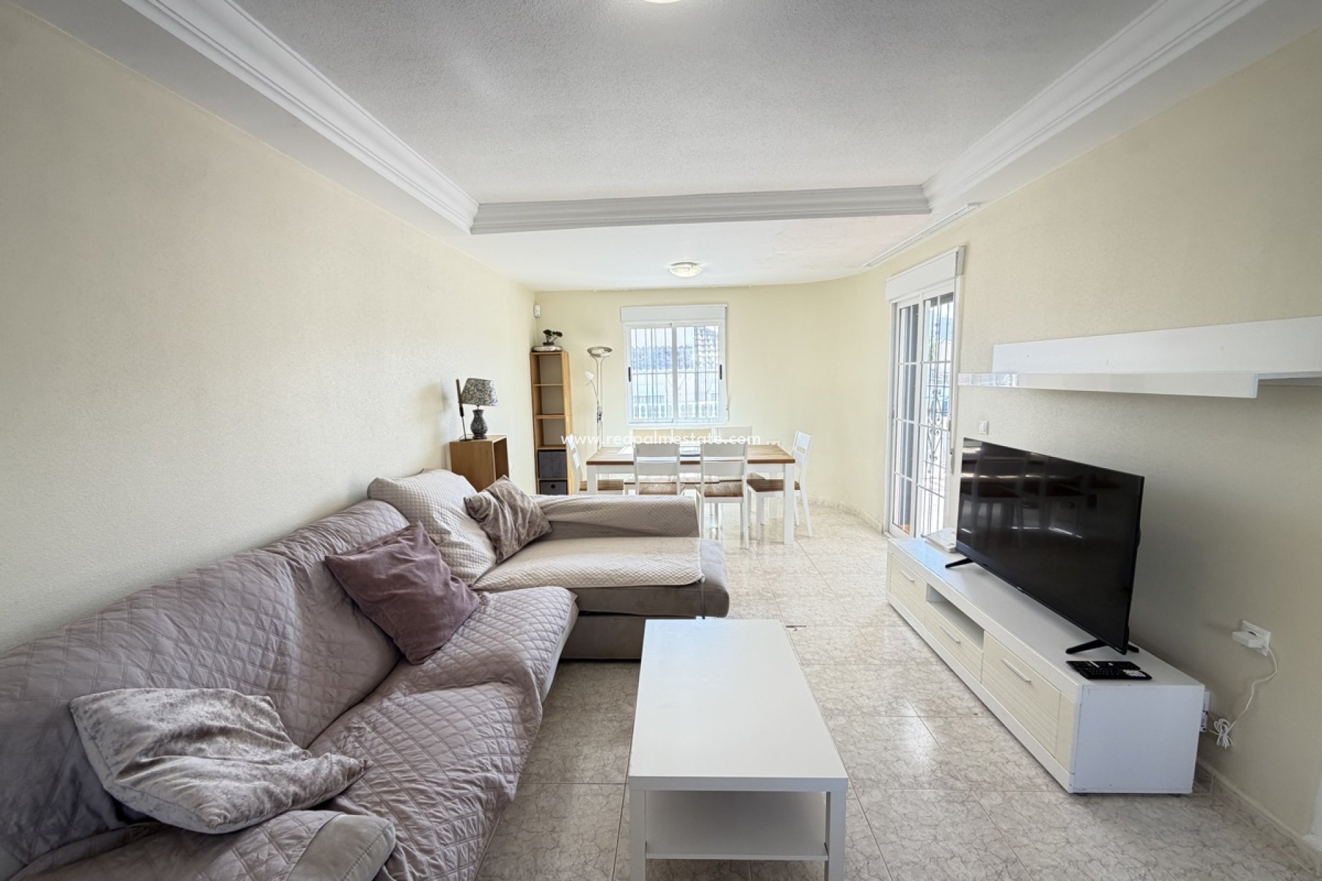 Återförsäljning - Villa -
Orihuela Costa - Villamartín
