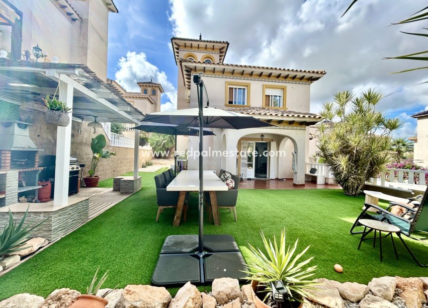 Återförsäljning - Villa -
Orihuela Costa - Villamartín