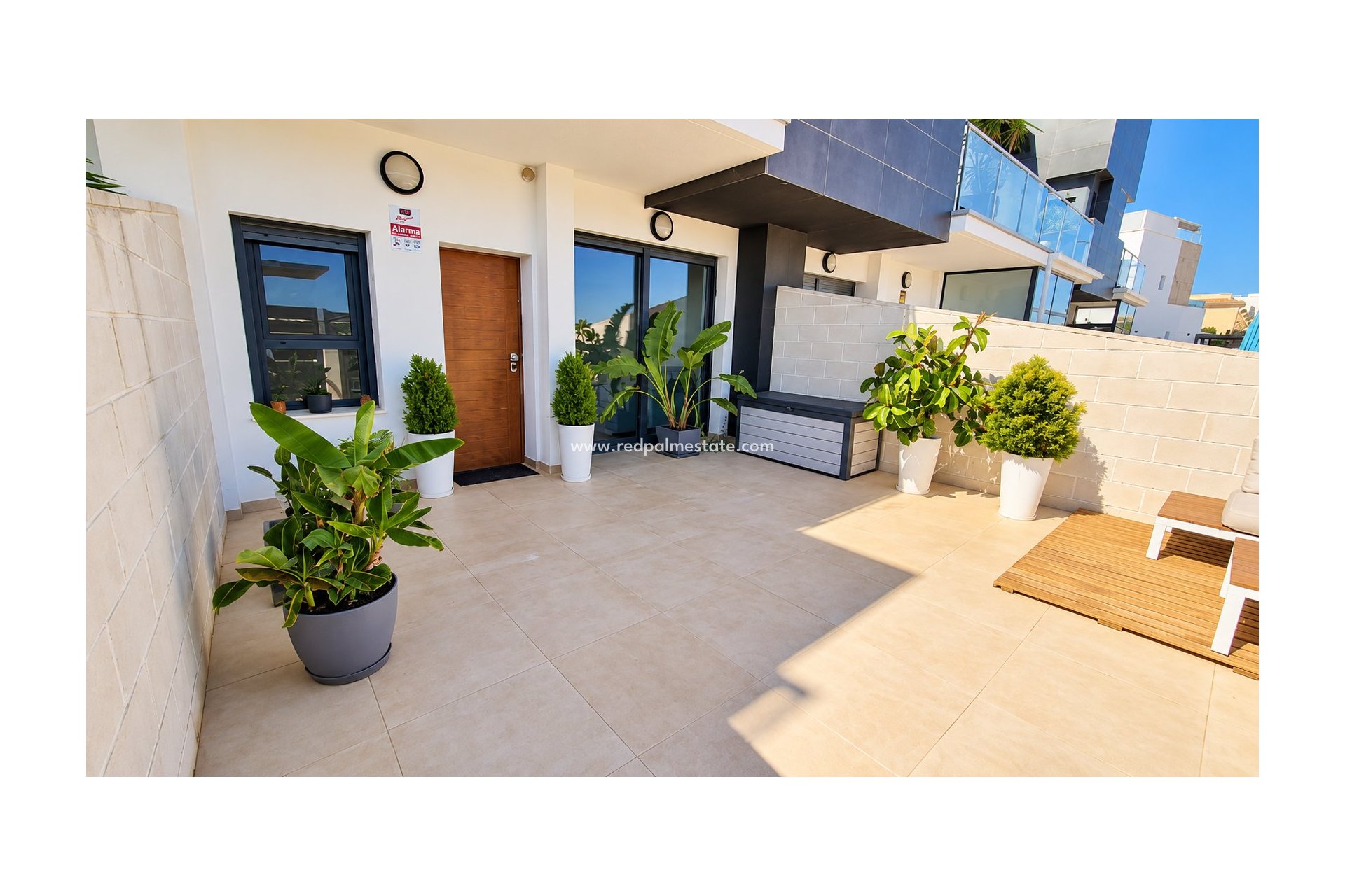 Återförsäljning - Villa -
Orihuela Costa - Villamartín