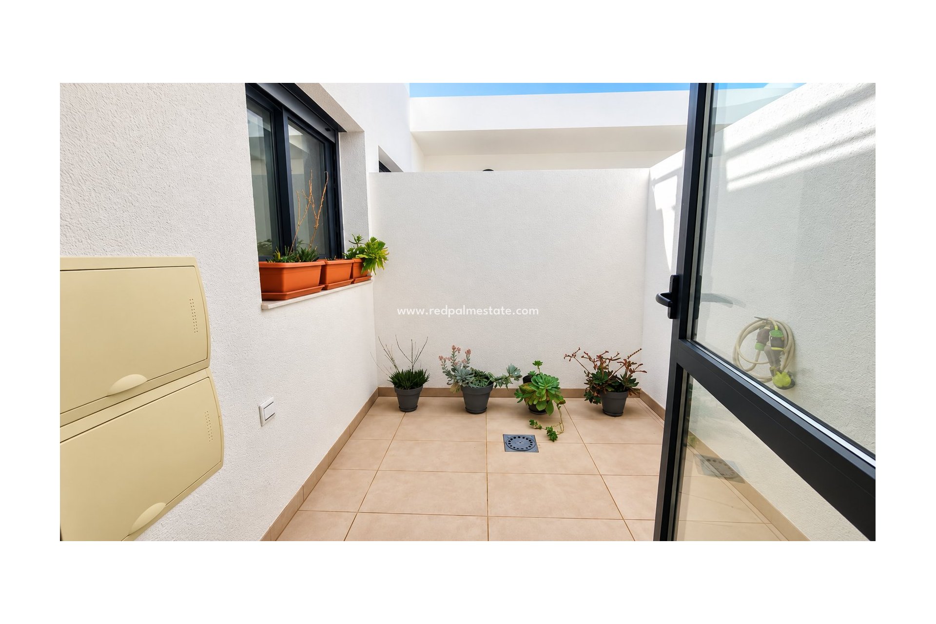 Återförsäljning - Villa -
Orihuela Costa - Villamartín