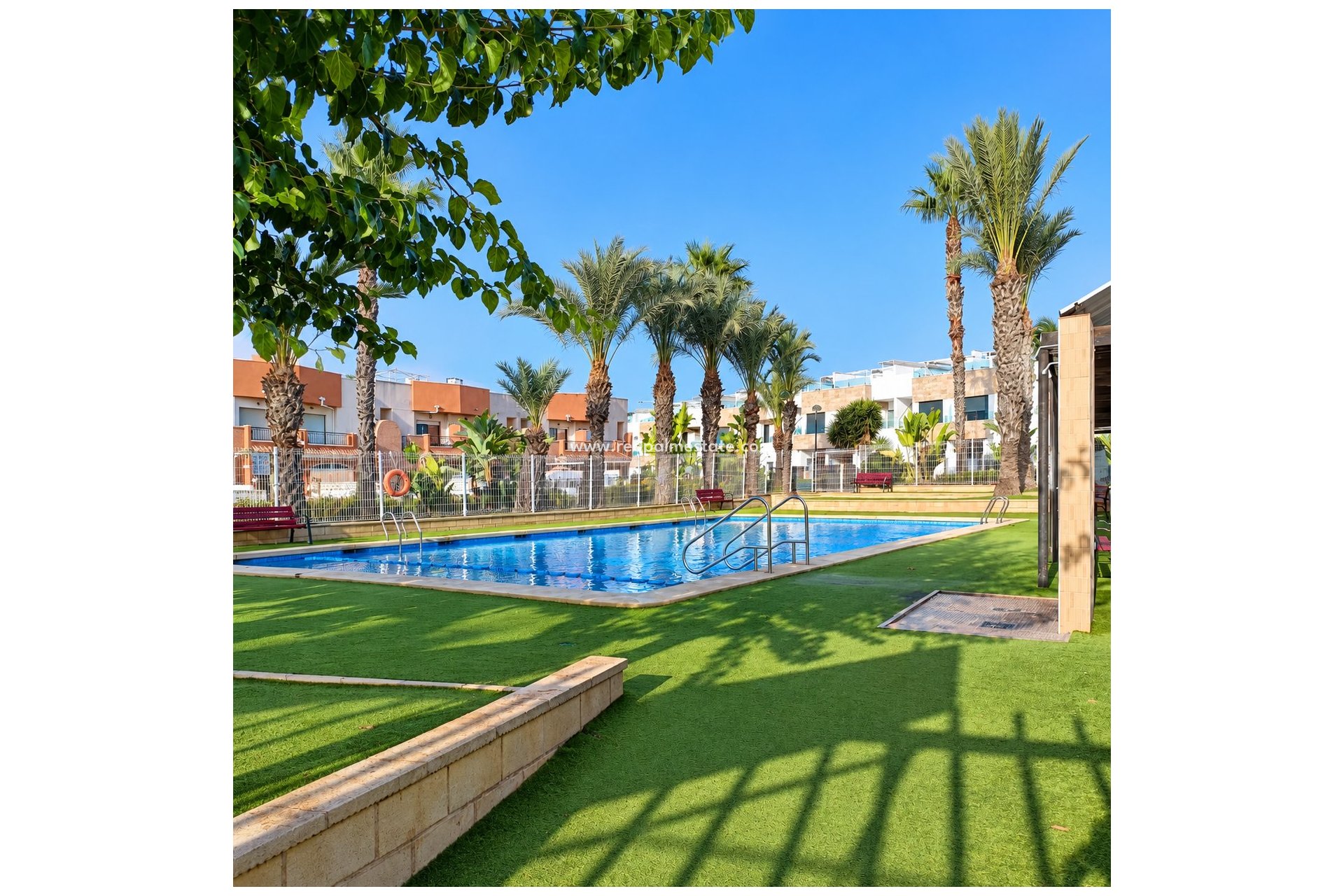 Återförsäljning - Villa -
Orihuela Costa - Villamartín