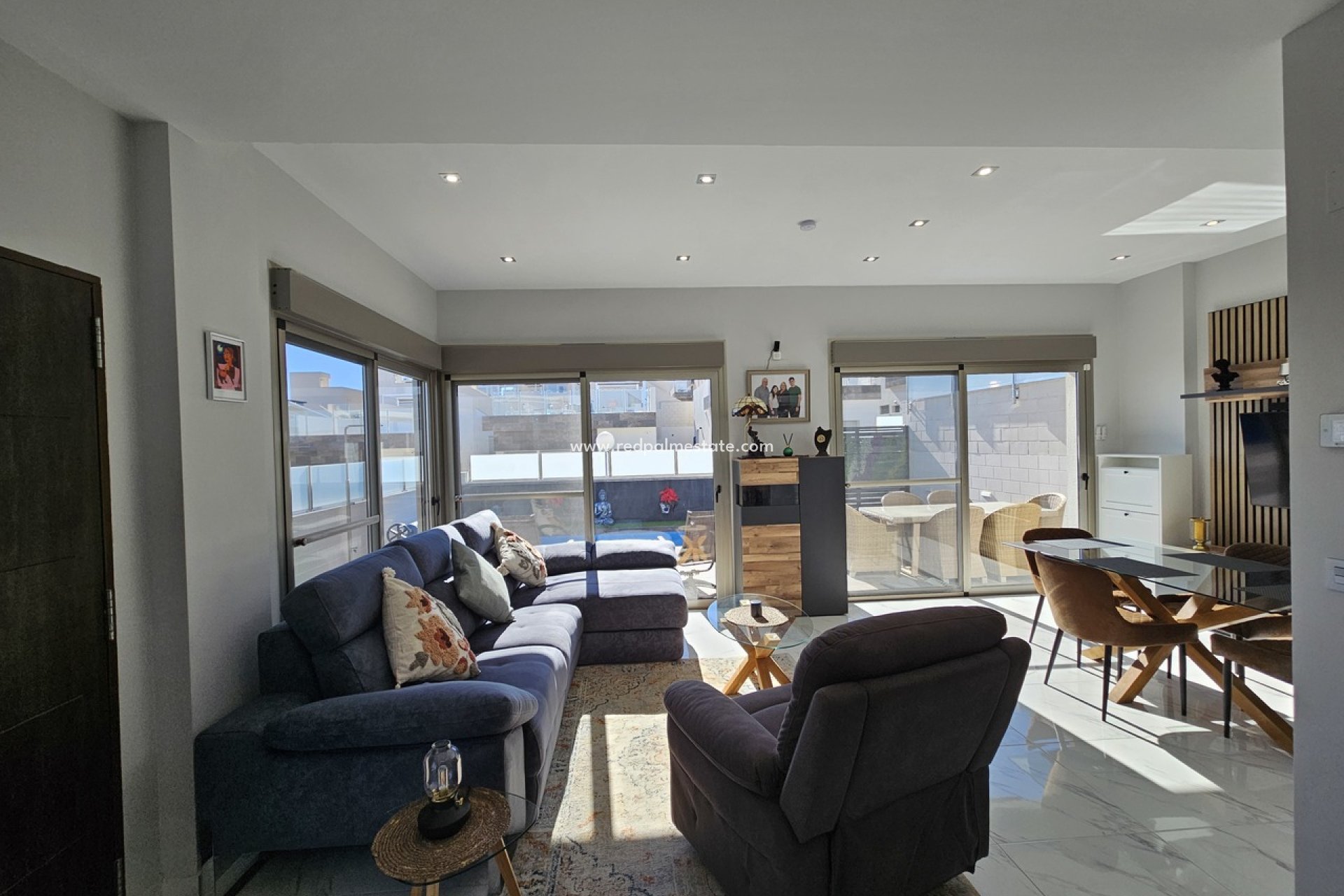 Återförsäljning - Villa -
Orihuela Costa - Villamartín