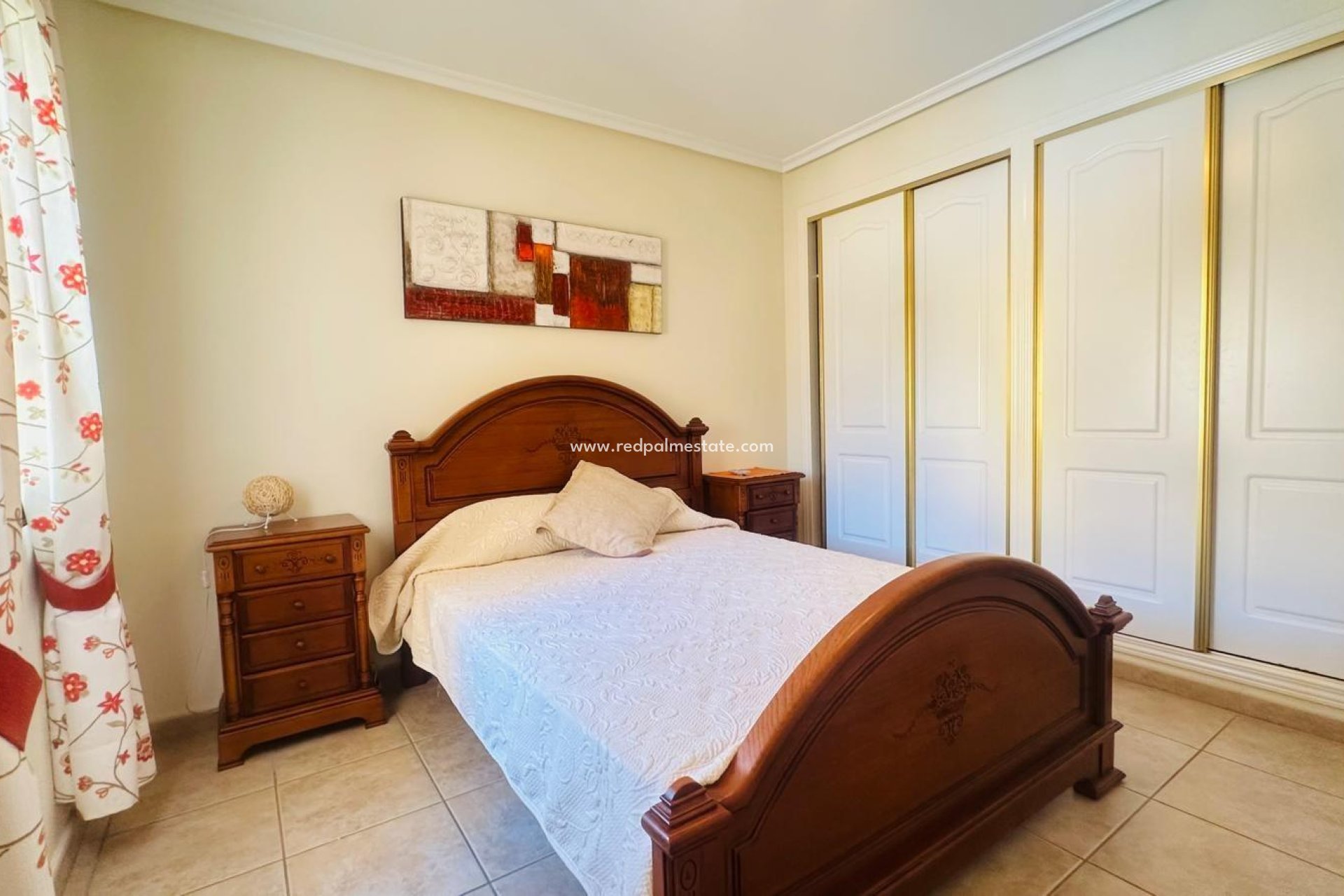 Återförsäljning - Villa -
Orihuela Costa - Villamartín