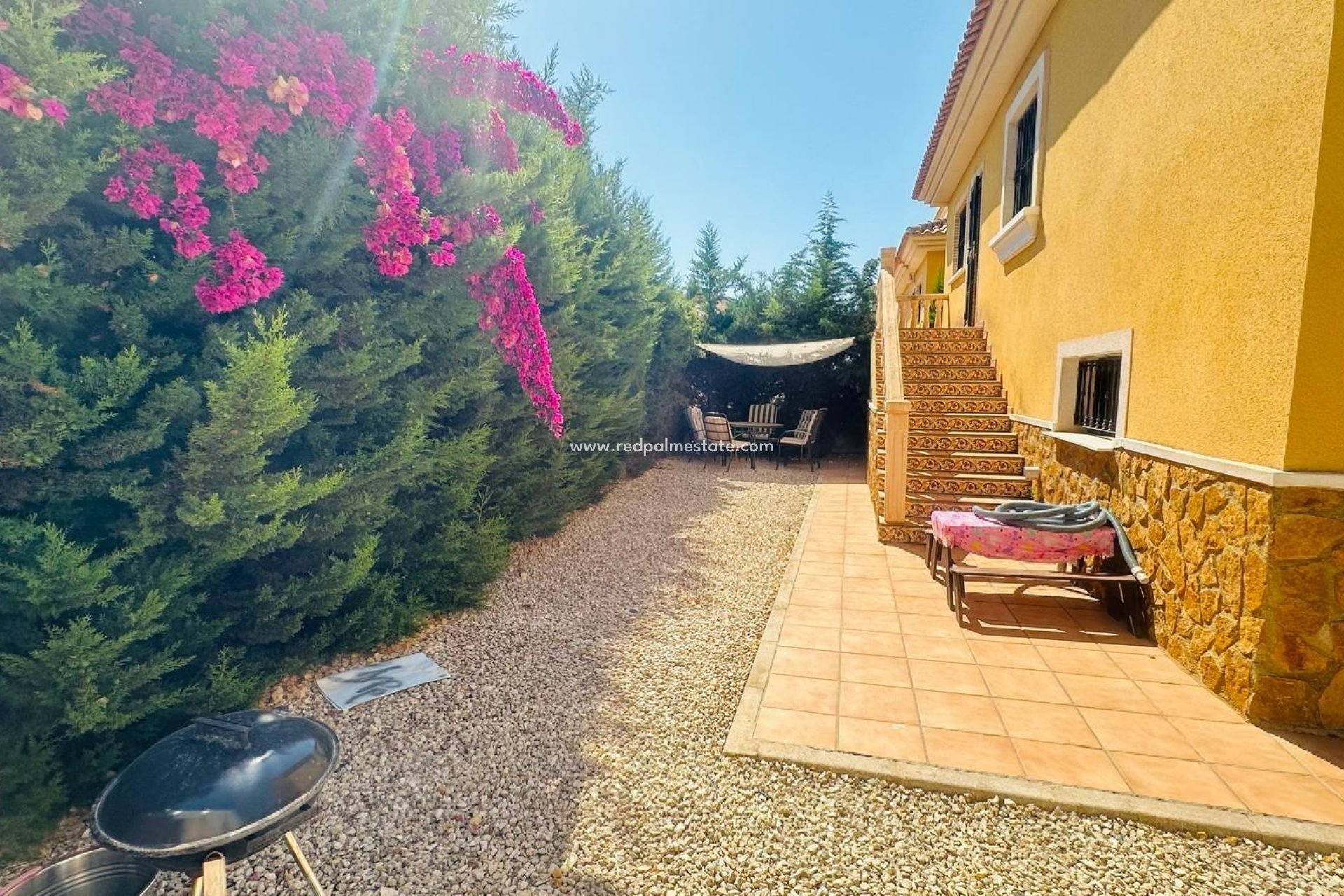 Återförsäljning - Villa -
Orihuela Costa - Villamartín