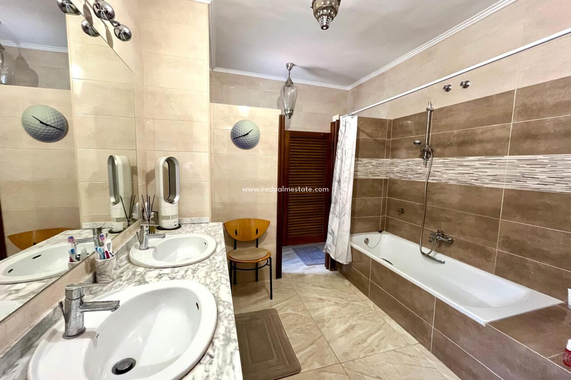 Återförsäljning - Villa -
Orihuela Costa - Villamartín