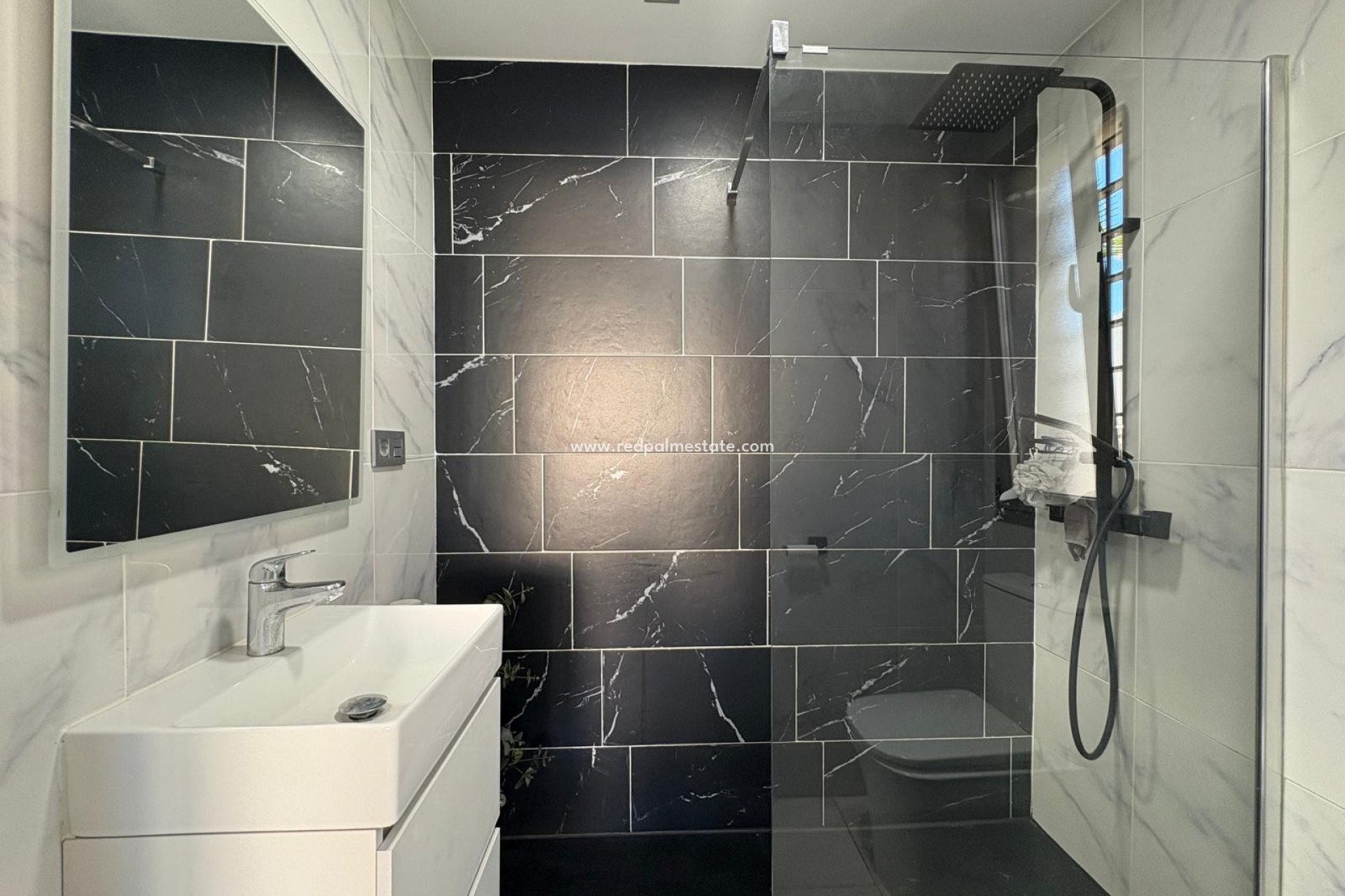 Återförsäljning - Villa -
Orihuela Costa - Villamartín