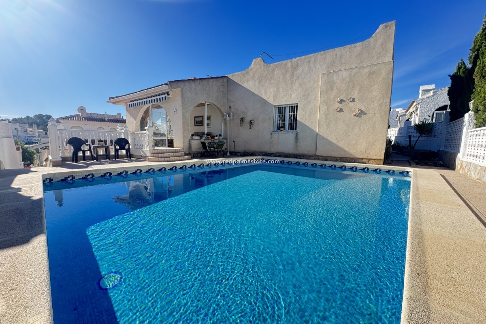 Återförsäljning - Villa -
Orihuela Costa - Villamartín