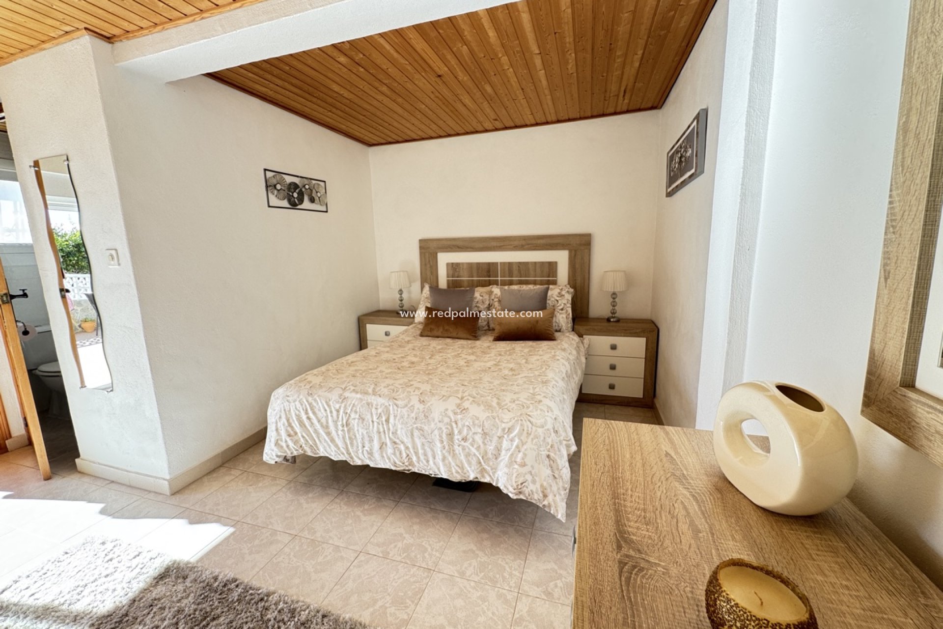 Återförsäljning - Villa -
Orihuela Costa - Villamartín