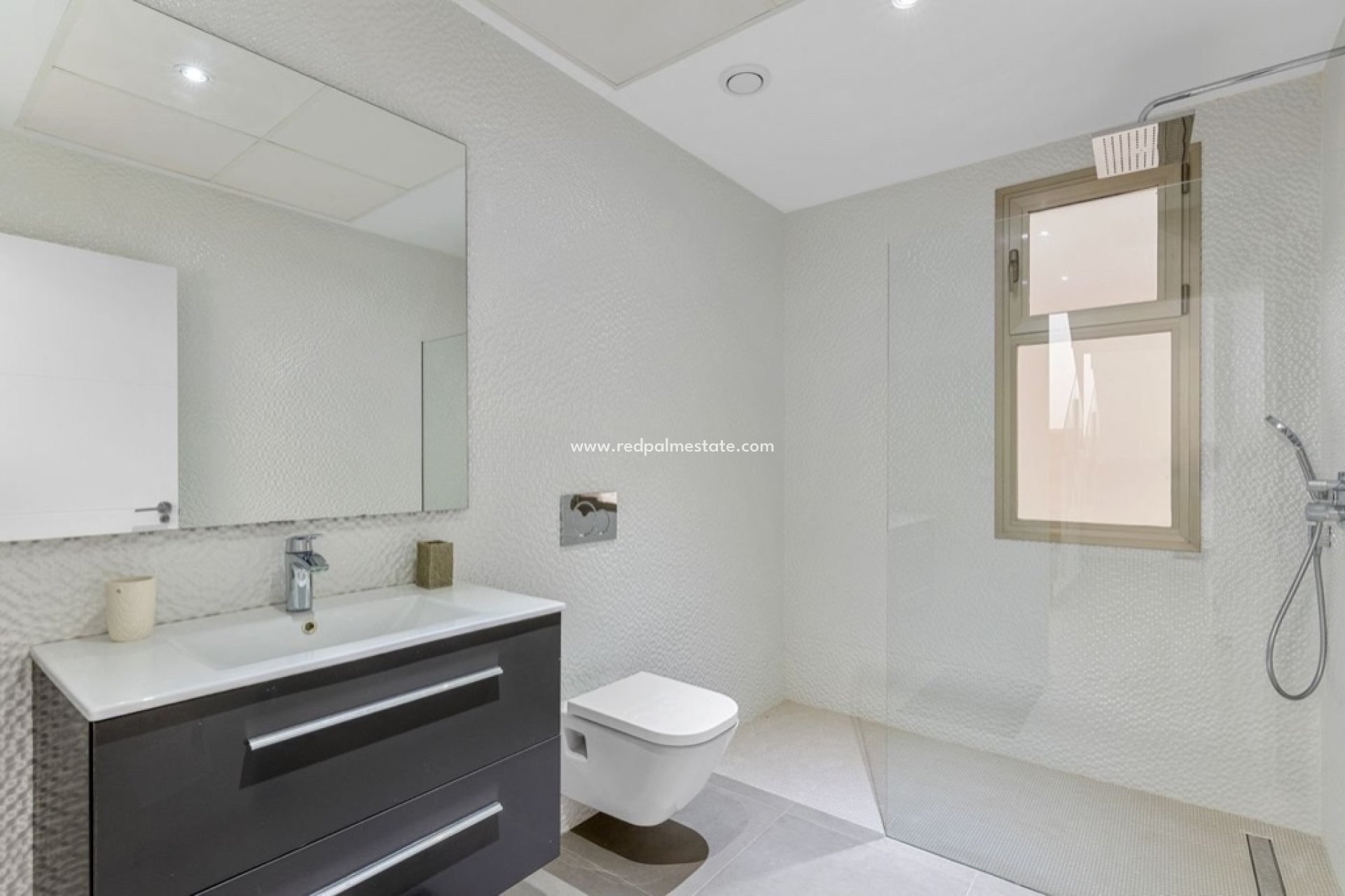 Återförsäljning - Villa -
Orihuela Costa - Villamartín