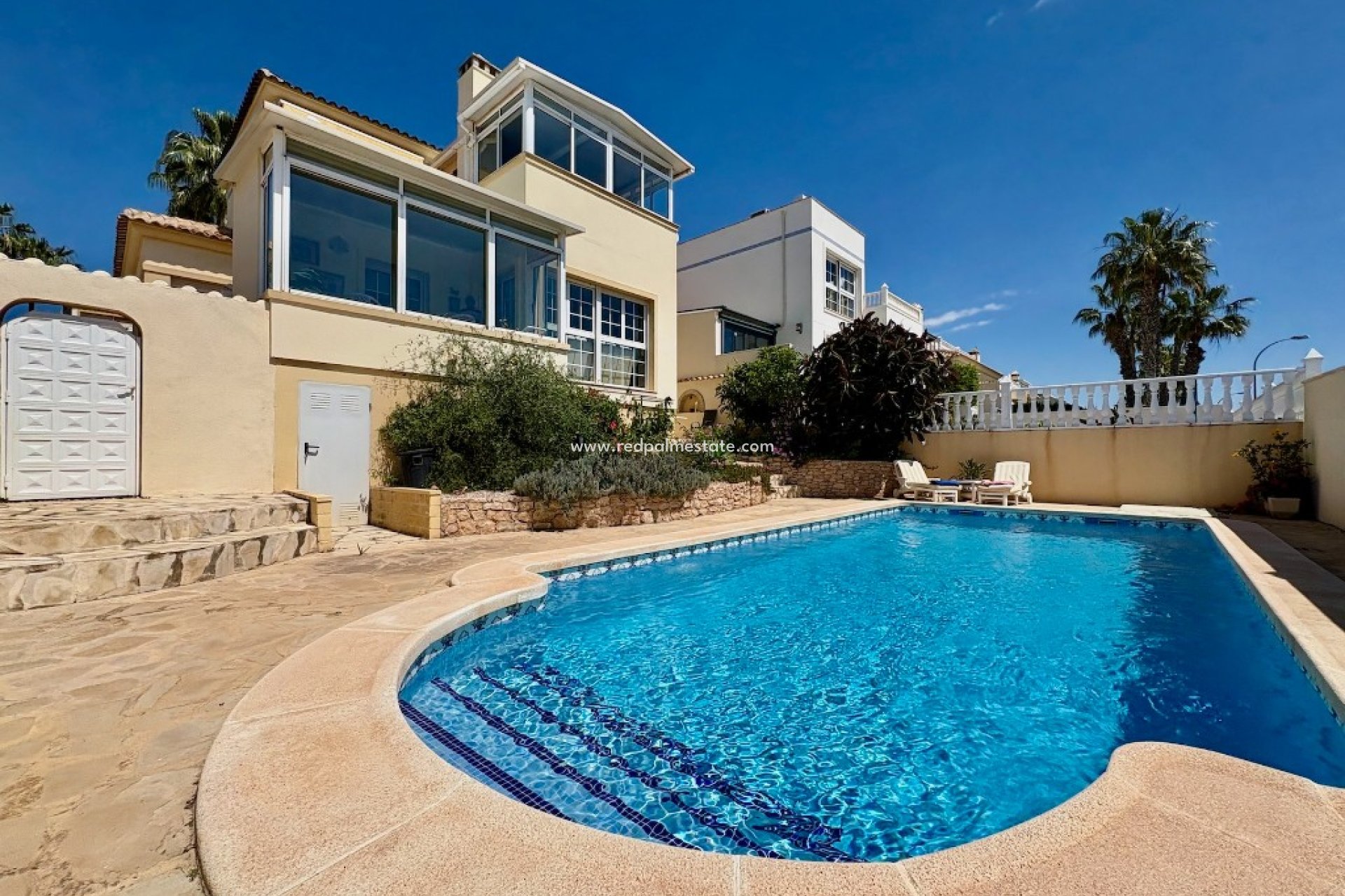 Återförsäljning - Villa -
Orihuela Costa - Villamartín