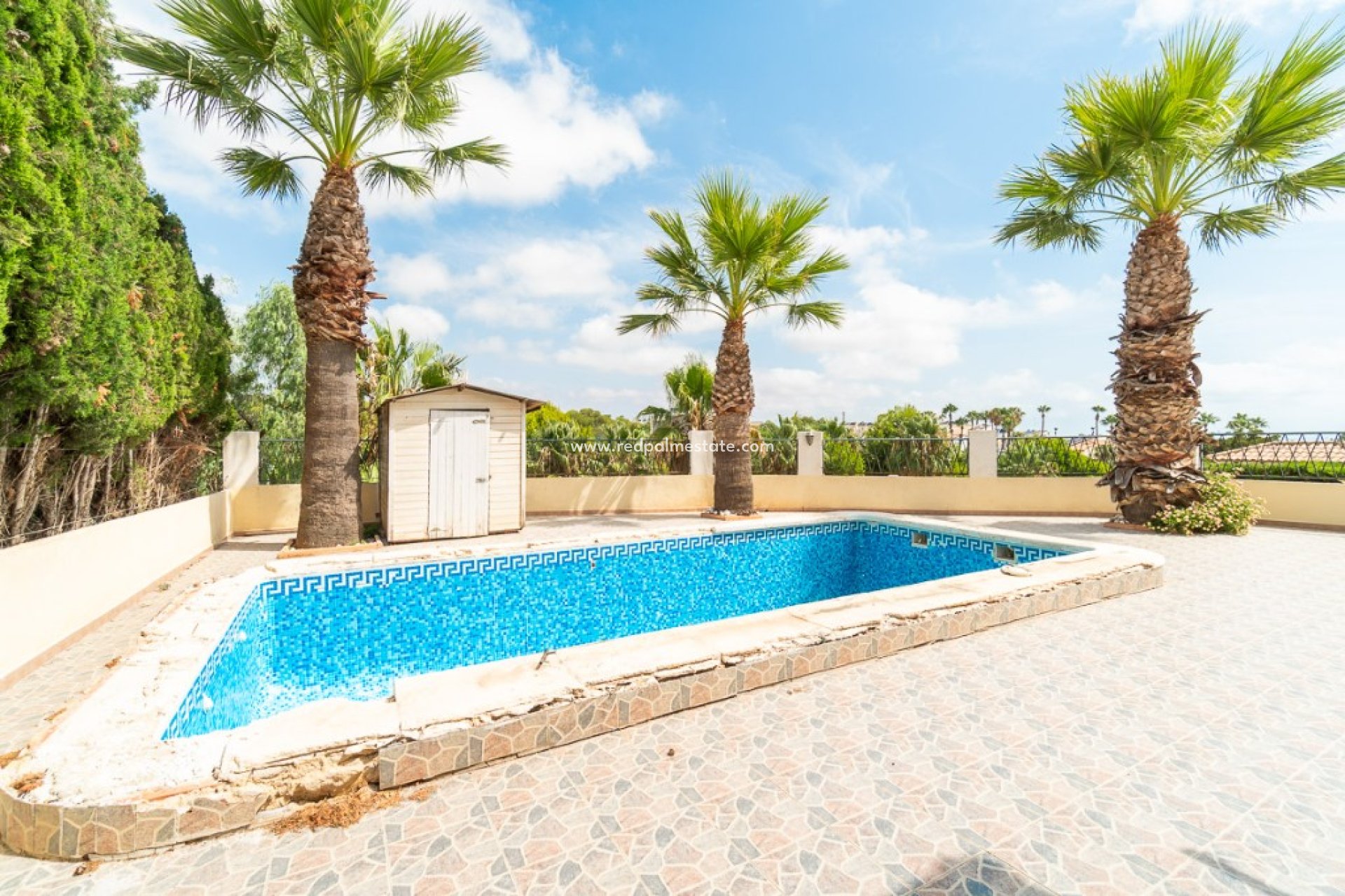 Återförsäljning - Villa -
Orihuela Costa - Villamartín