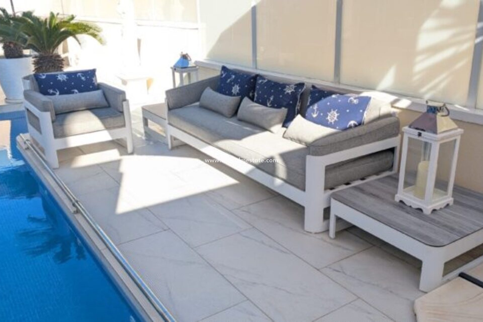 Återförsäljning - Villa -
Orihuela Costa - Villamartín