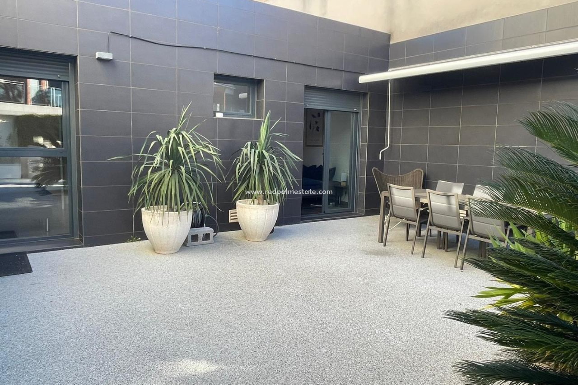 Återförsäljning - Villa -
Orihuela Costa - Villamartín