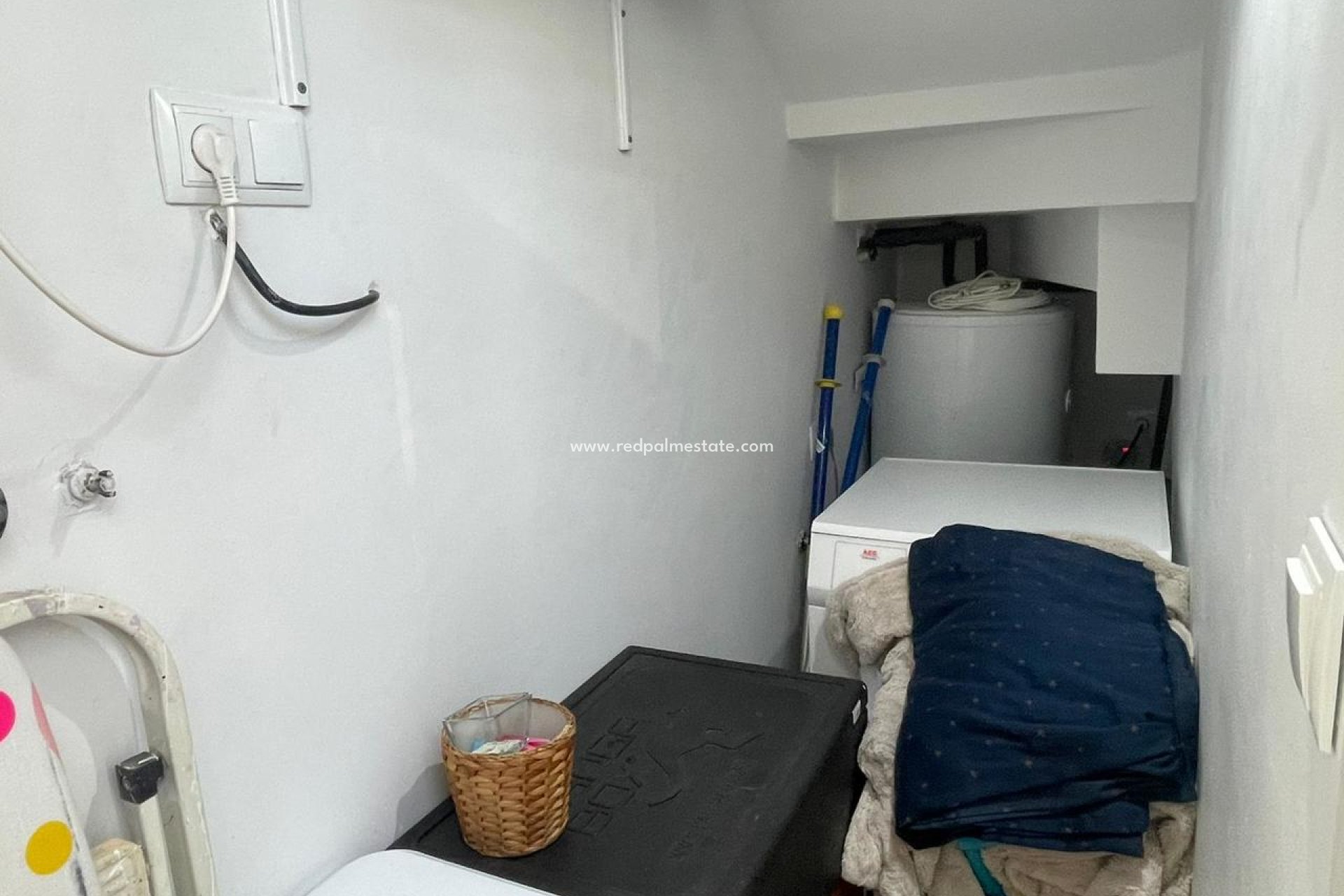 Återförsäljning - Villa -
Orihuela Costa - Villamartín