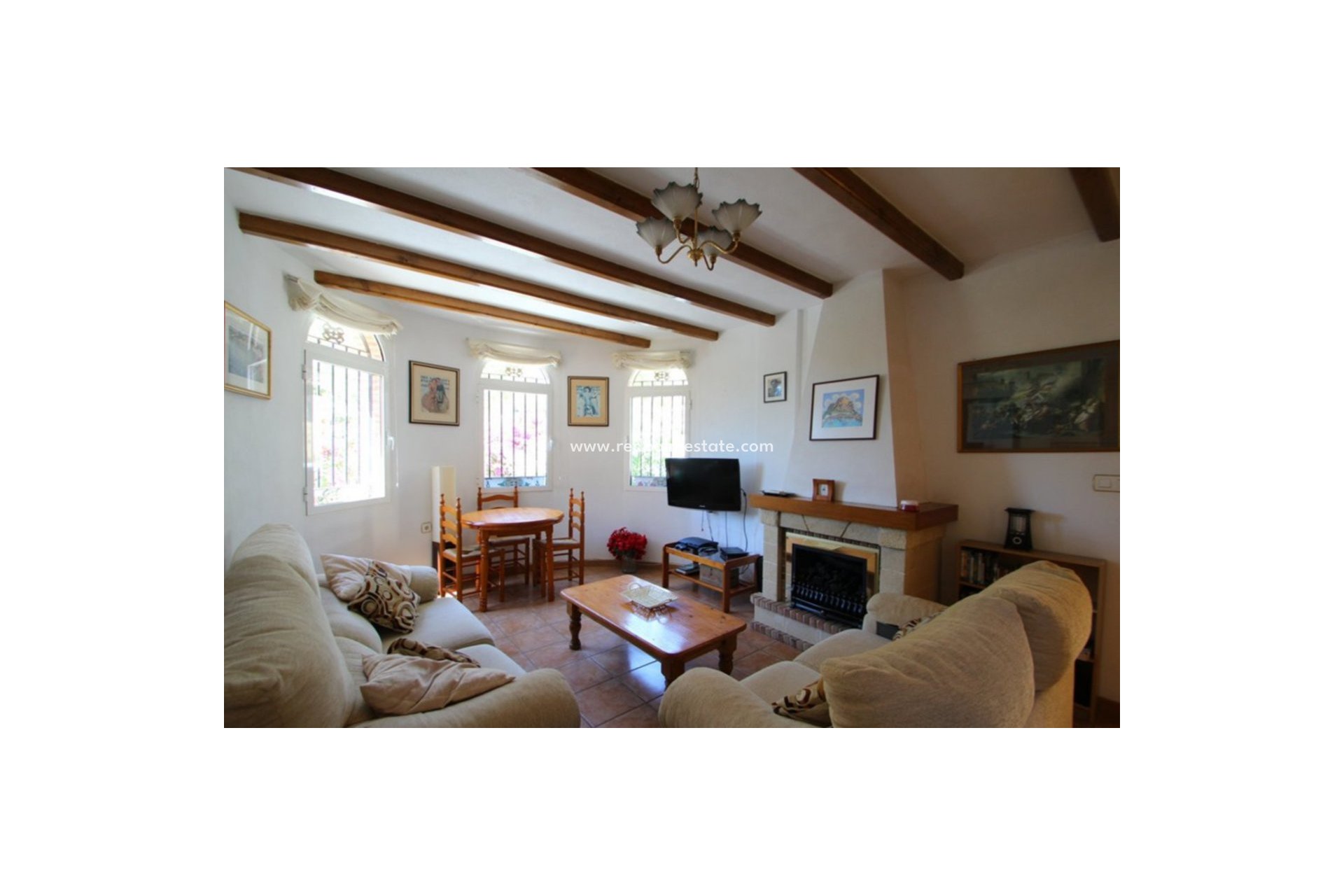 Återförsäljning - Villa -
Orihuela Costa - Villamartín