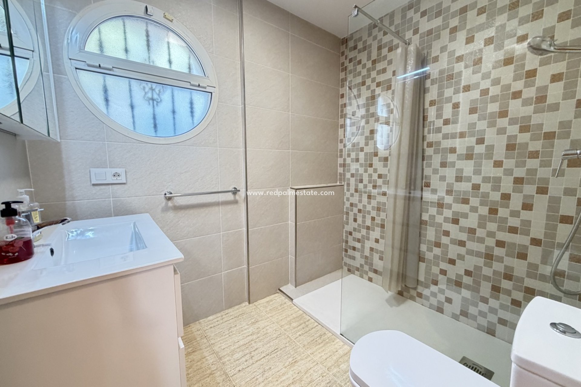 Återförsäljning - Villa -
Orihuela Costa - Villamartín