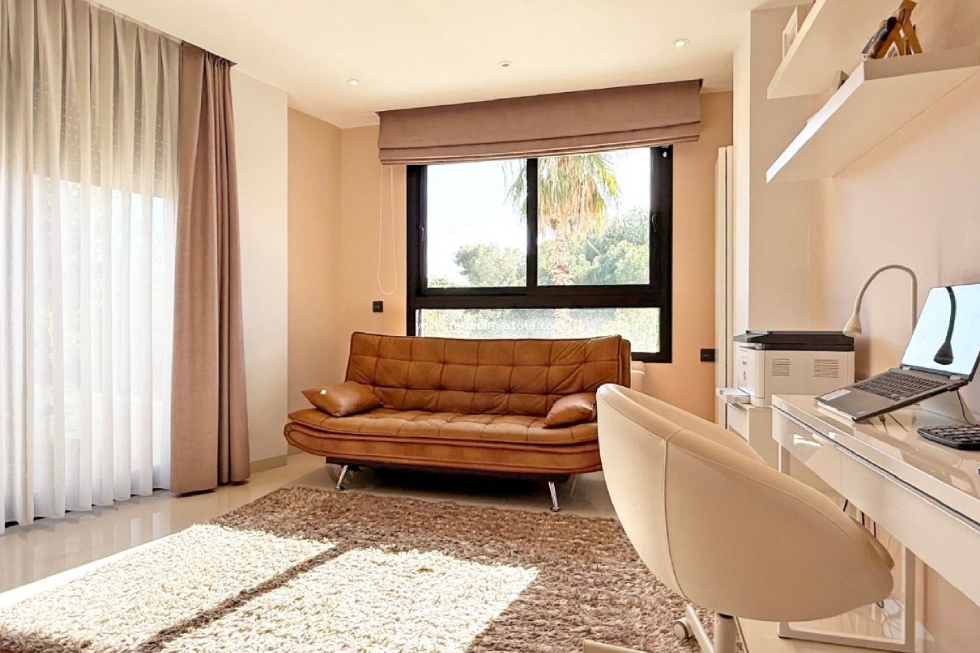 Återförsäljning - Villa -
Orihuela Costa - Villamartín