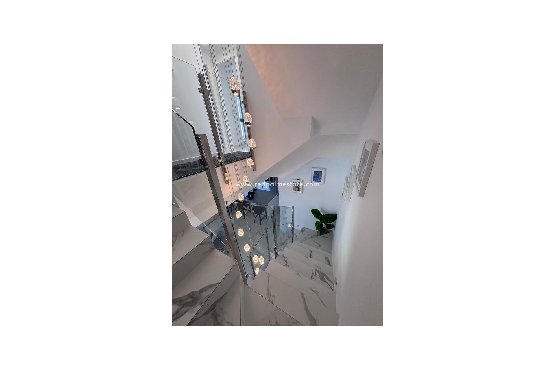 Återförsäljning - Villa -
Orihuela Costa - Villamartín