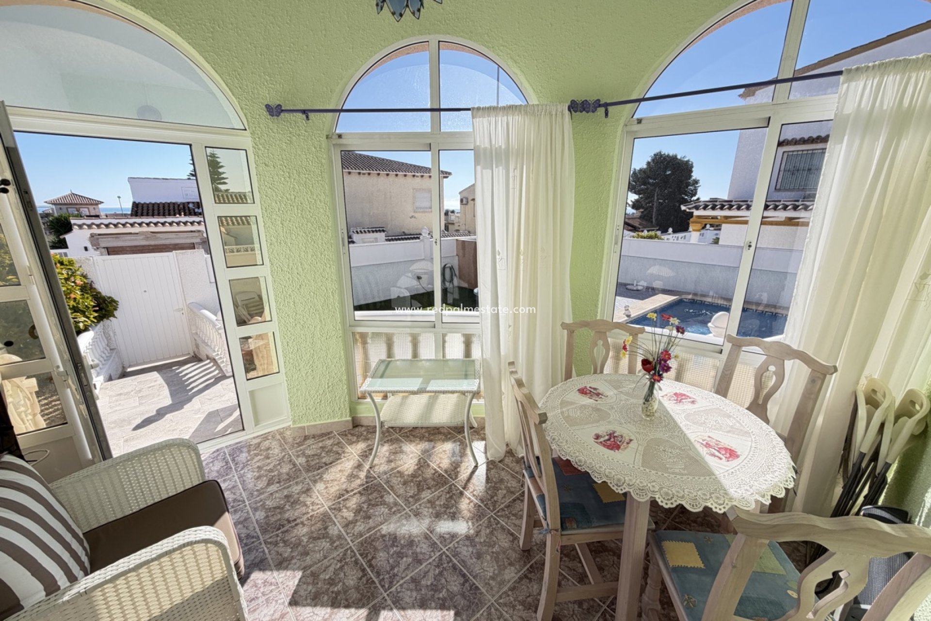 Återförsäljning - Villa -
Orihuela Costa - Villamartín