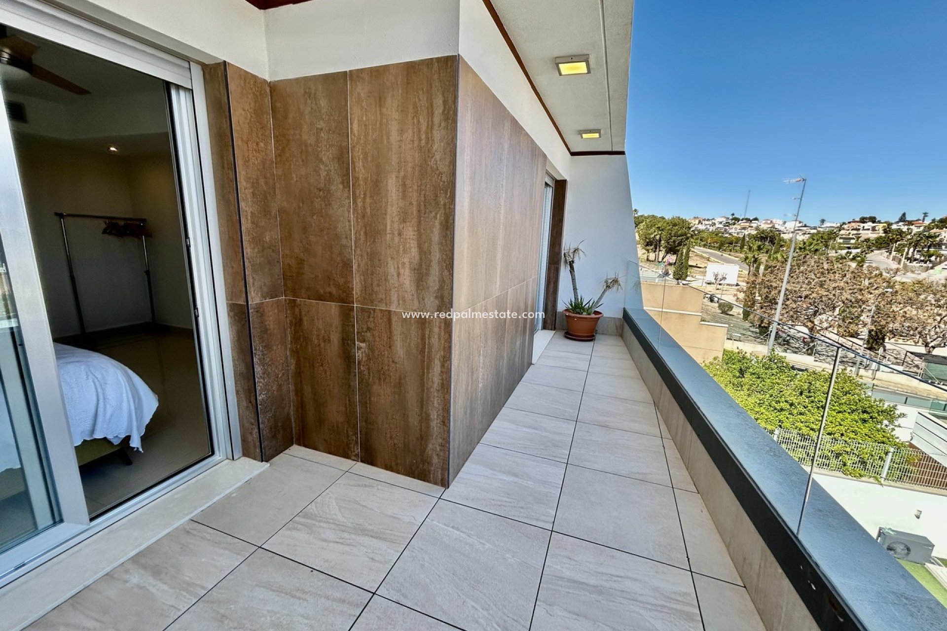 Återförsäljning - Villa -
Orihuela Costa - Villamartín