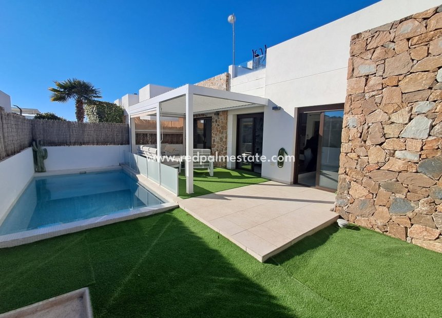 Återförsäljning - Villa -
Orihuela Costa - Villamartín