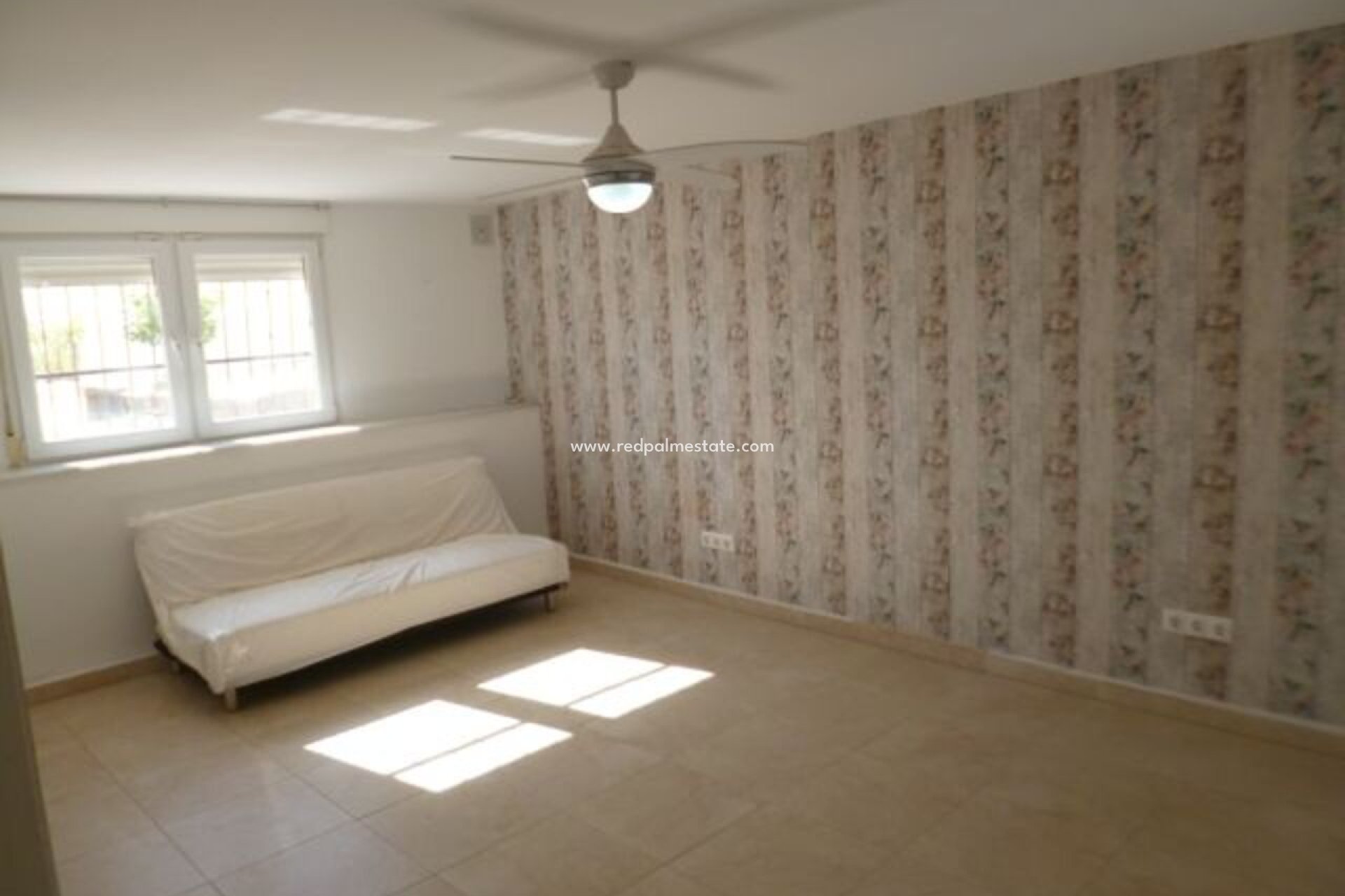 Återförsäljning - Villa -
Orihuela Costa - Villamartín